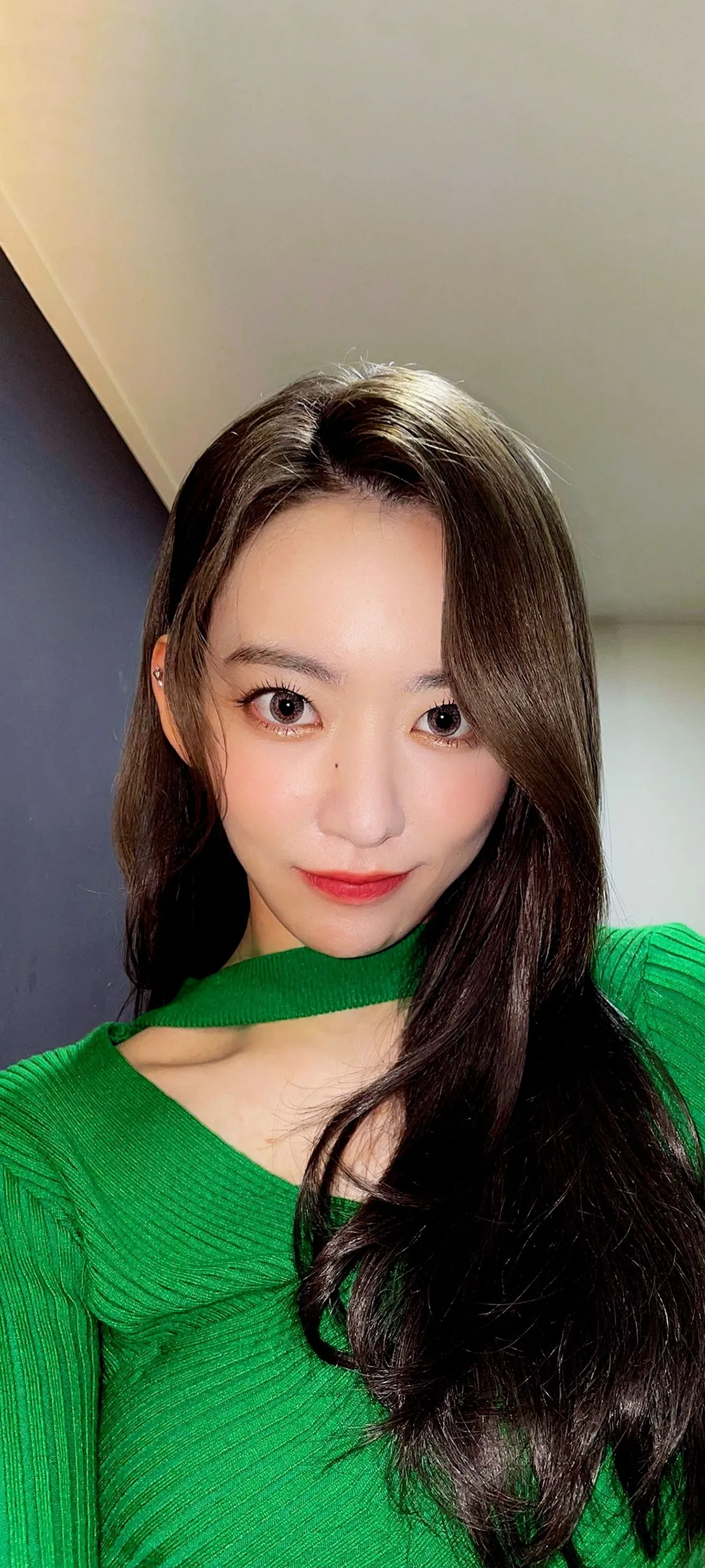 Hình nền màn hình khóa điện thoại Sakura Miyawaki 4K HD tải về — IZ*ONE, LE SSERAFIM