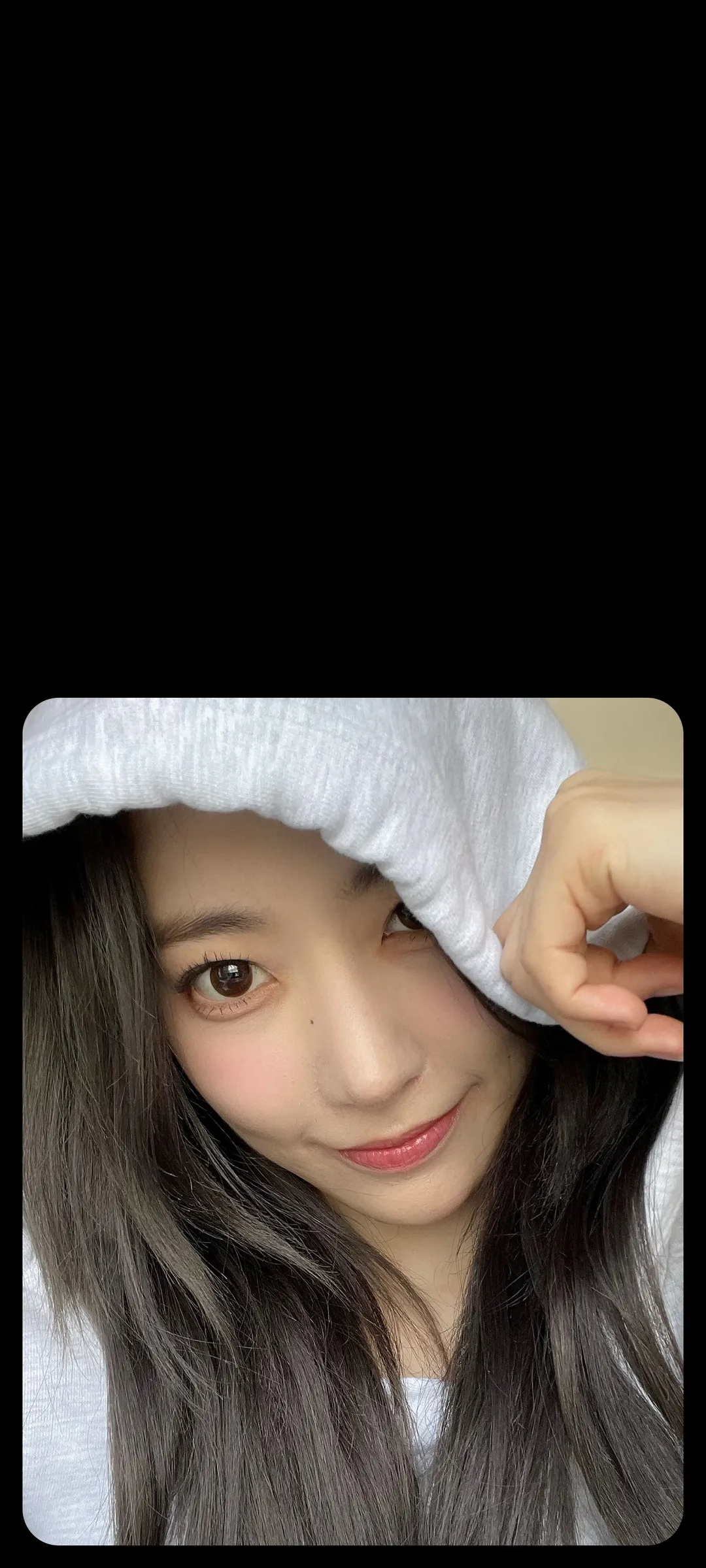 Fond d'écran de verrouillage mobile Sakura Miyawaki 4K HD télécharger — IZ*ONE, LE SSERAFIM