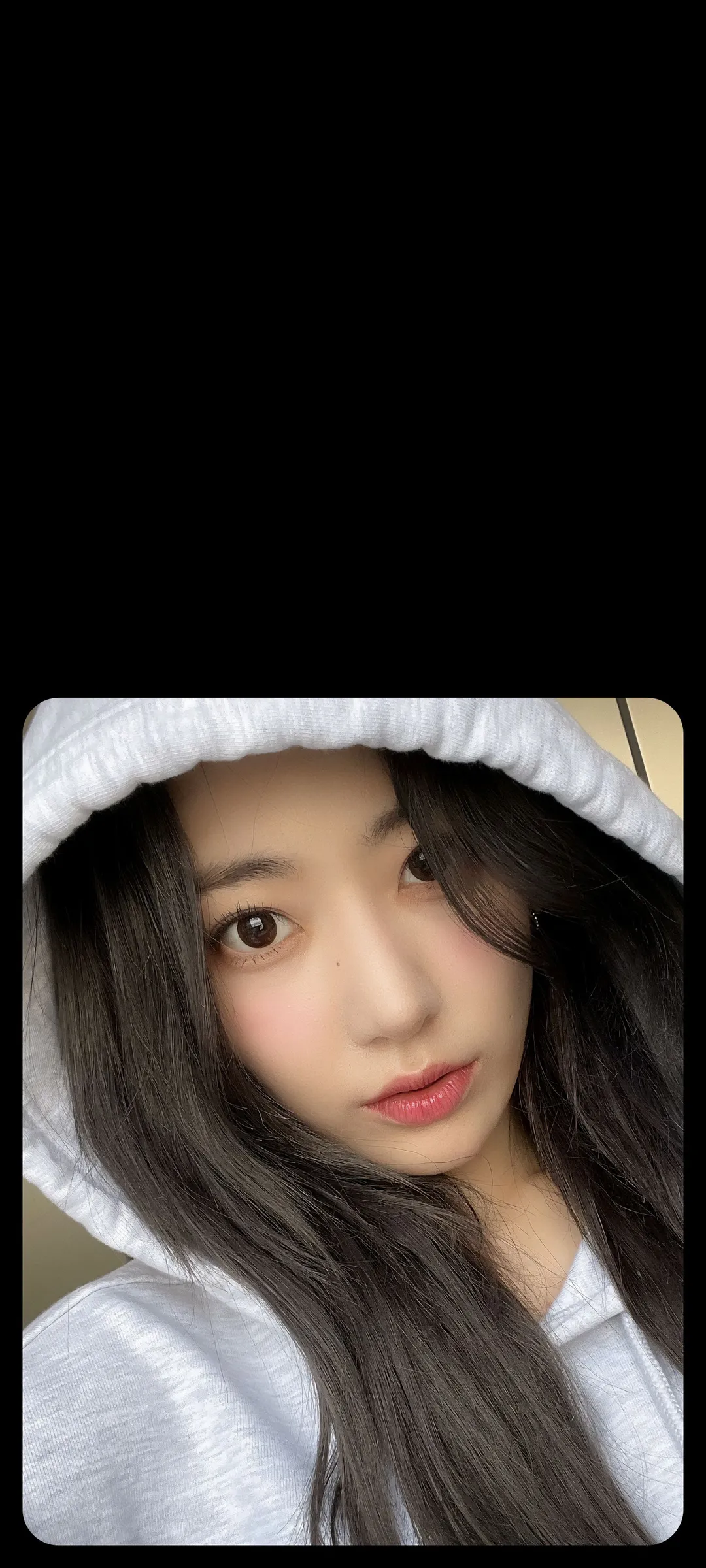 Fond d'écran de verrouillage mobile Sakura Miyawaki 4K HD télécharger — IZ*ONE, LE SSERAFIM