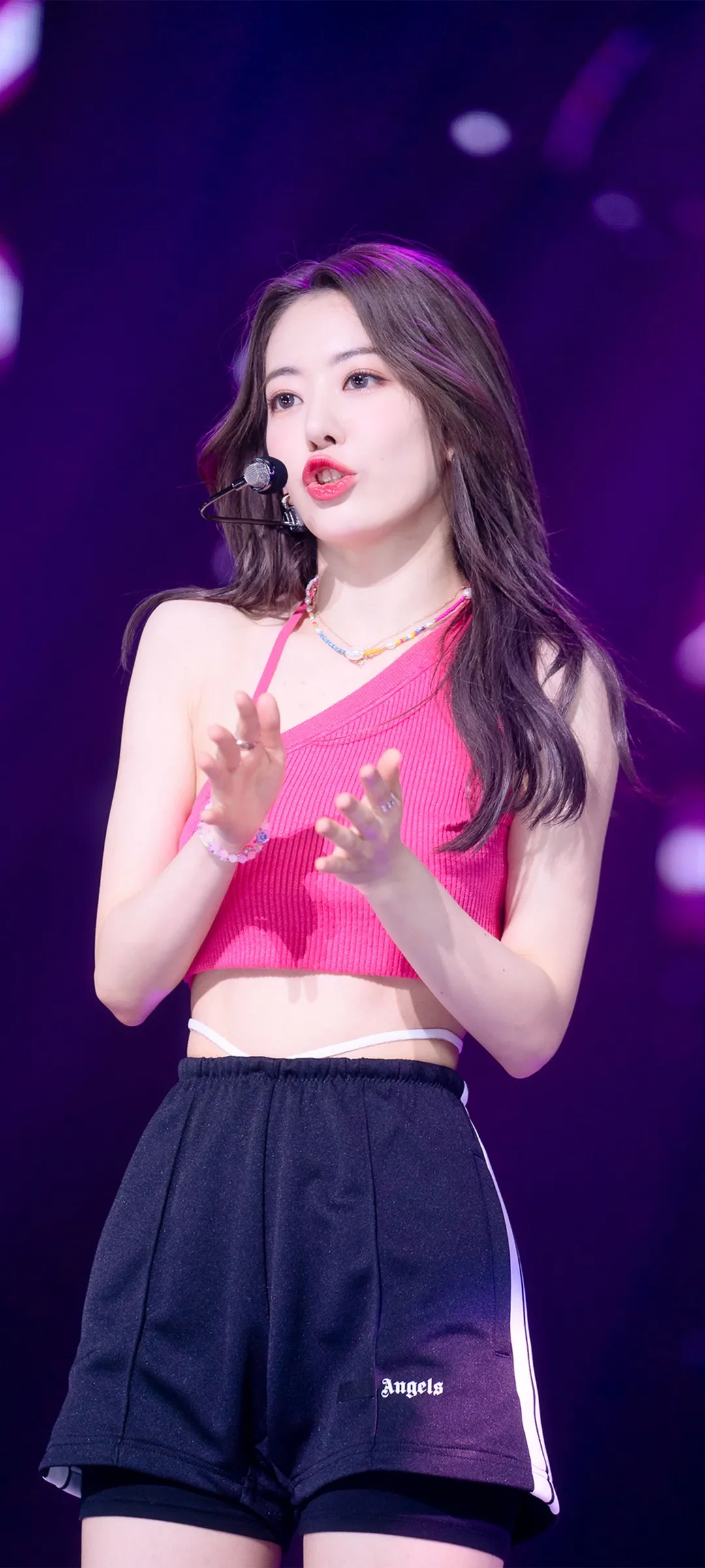 Fond d'écran de verrouillage mobile Sakura Miyawaki 4K HD télécharger — IZ*ONE, LE SSERAFIM