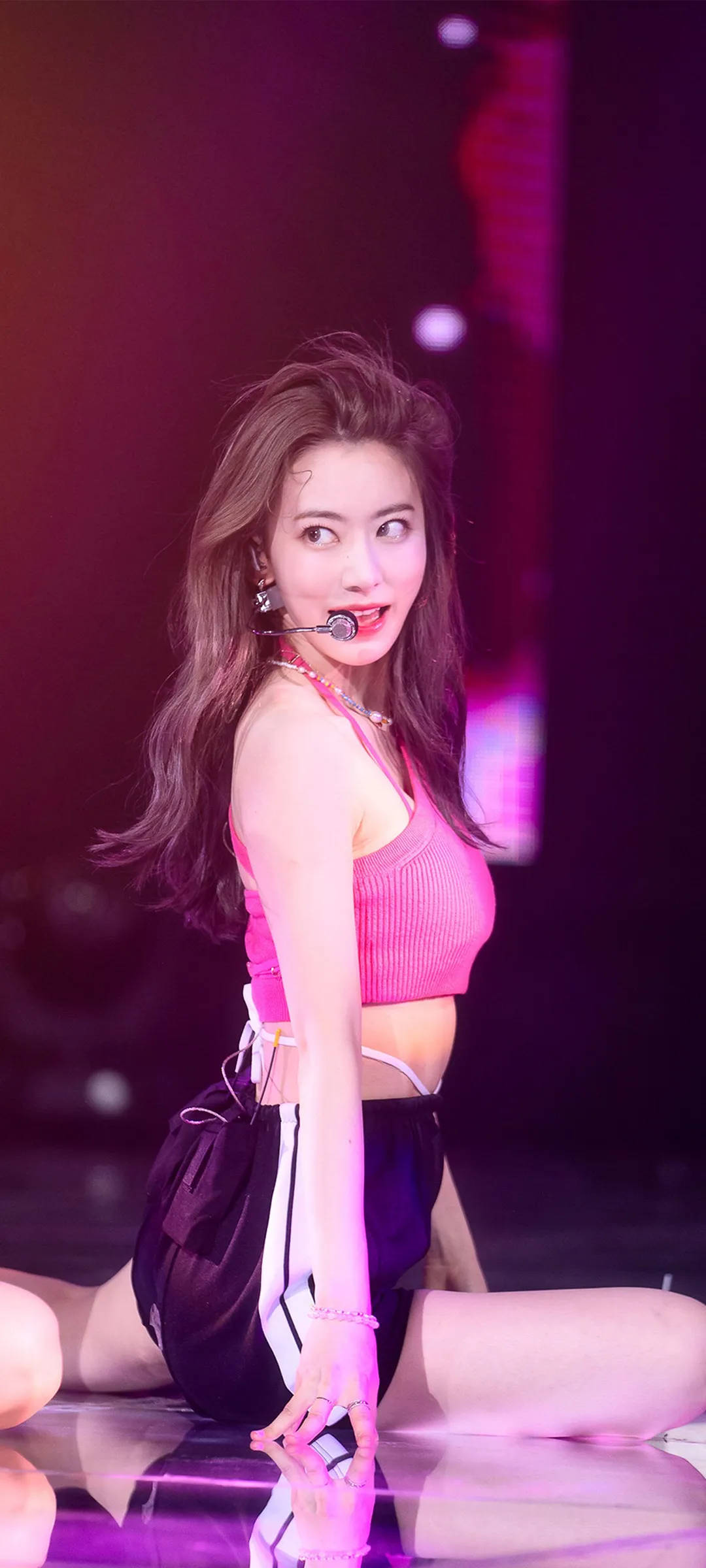 Fond d'écran de verrouillage mobile Sakura Miyawaki 4K HD télécharger — IZ*ONE, LE SSERAFIM