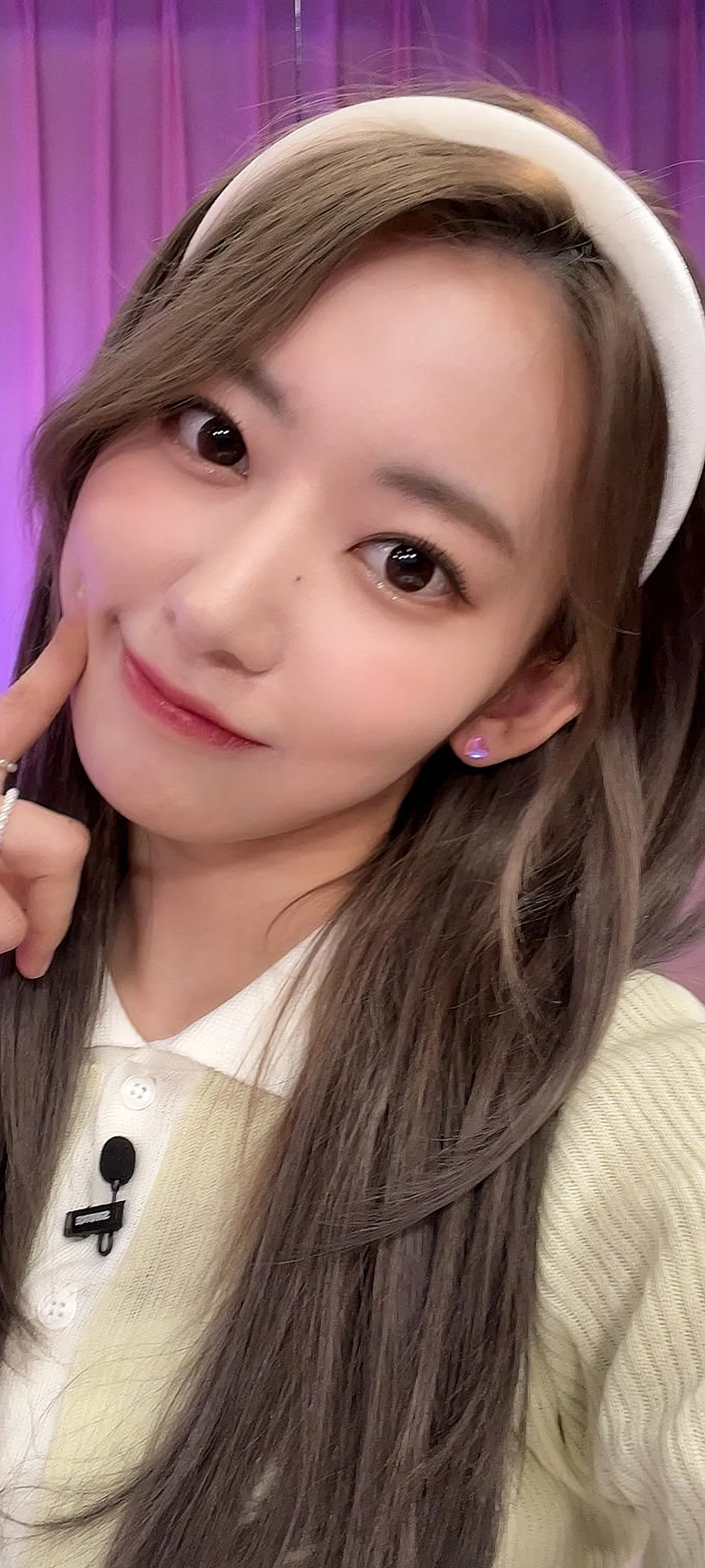 Fond d'écran de verrouillage mobile Sakura Miyawaki 4K HD télécharger — IZ*ONE, LE SSERAFIM