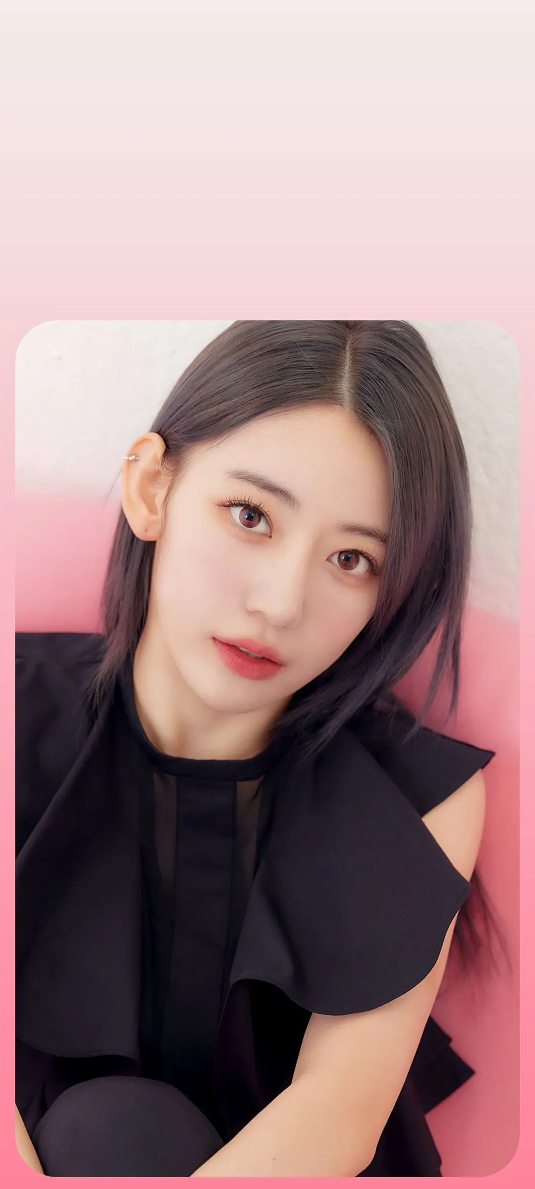 Sakura Miyawaki kilit ekranı telefon duvar kağıdı 4K HD i̇ndir — IZ*ONE, LE SSERAFIM