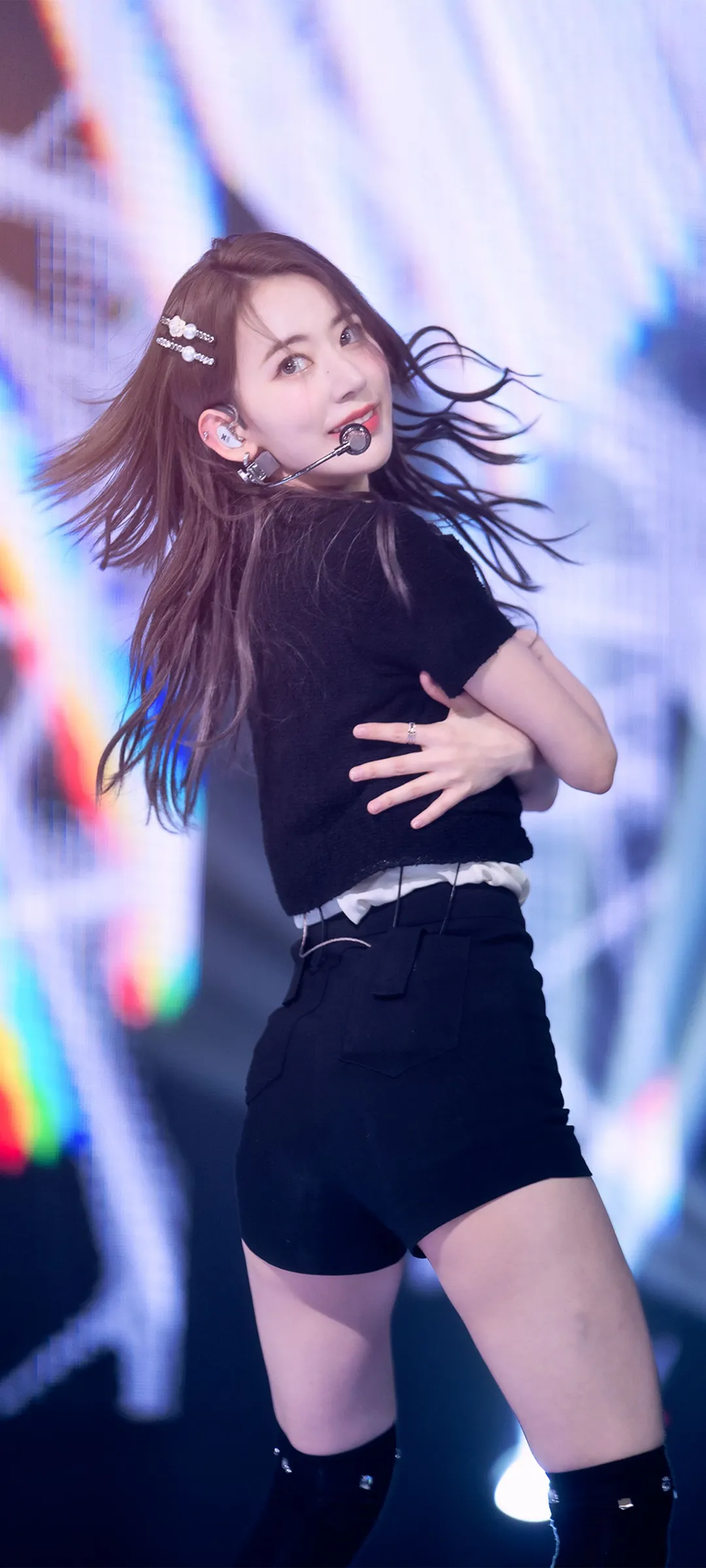 Fond d'écran de verrouillage mobile Sakura Miyawaki 4K HD télécharger — IZ*ONE, LE SSERAFIM