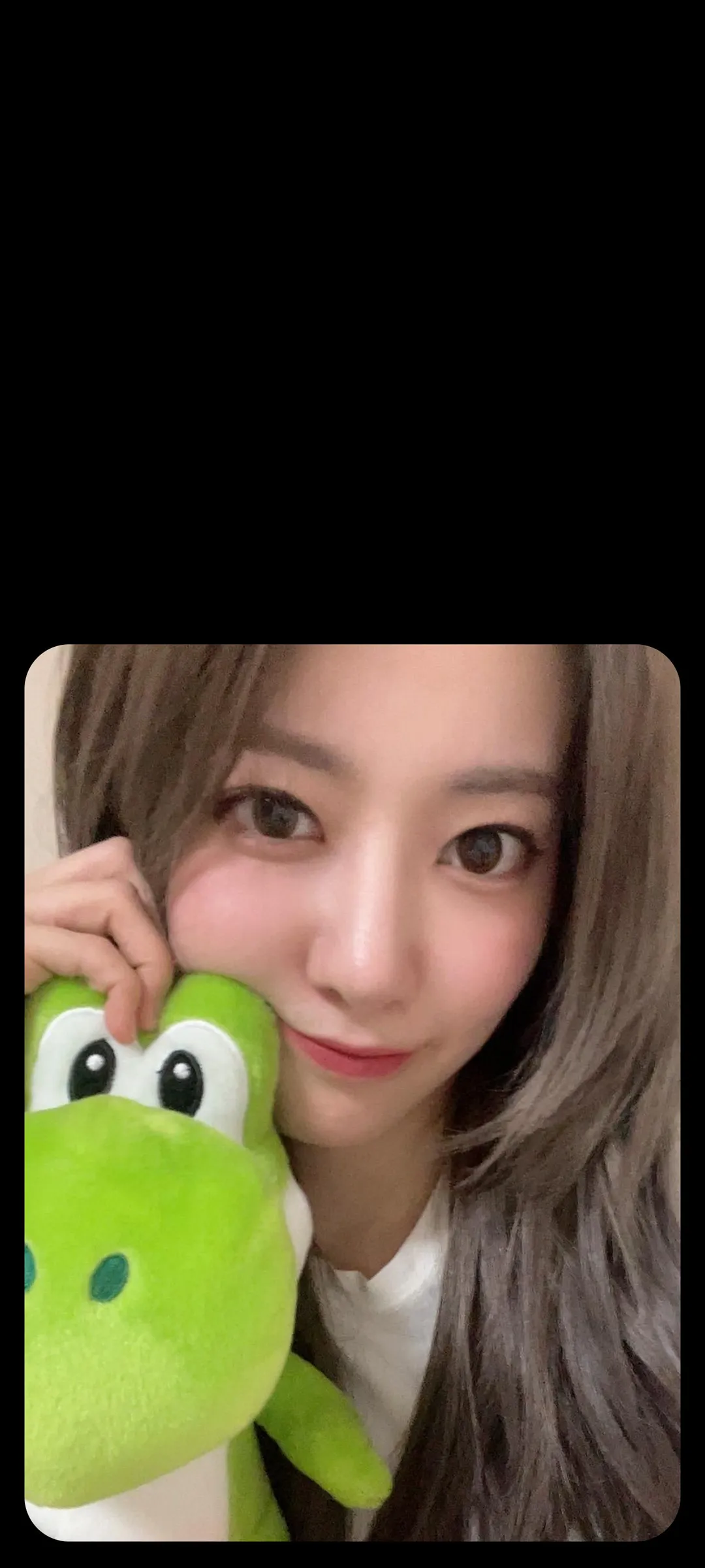 Fond d'écran de verrouillage mobile Sakura Miyawaki 4K HD télécharger — IZ*ONE, LE SSERAFIM