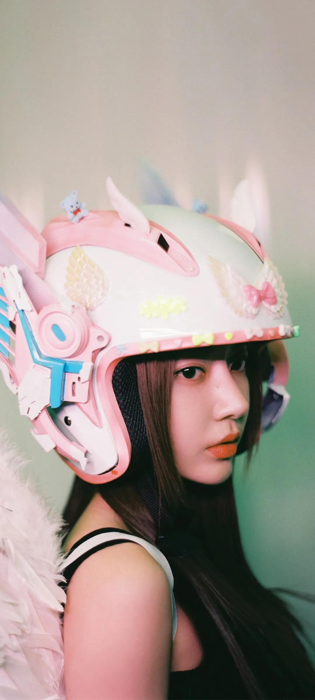Fond d'écran de verrouillage mobile Sakura Miyawaki 4K HD télécharger — IZ*ONE, LE SSERAFIM
