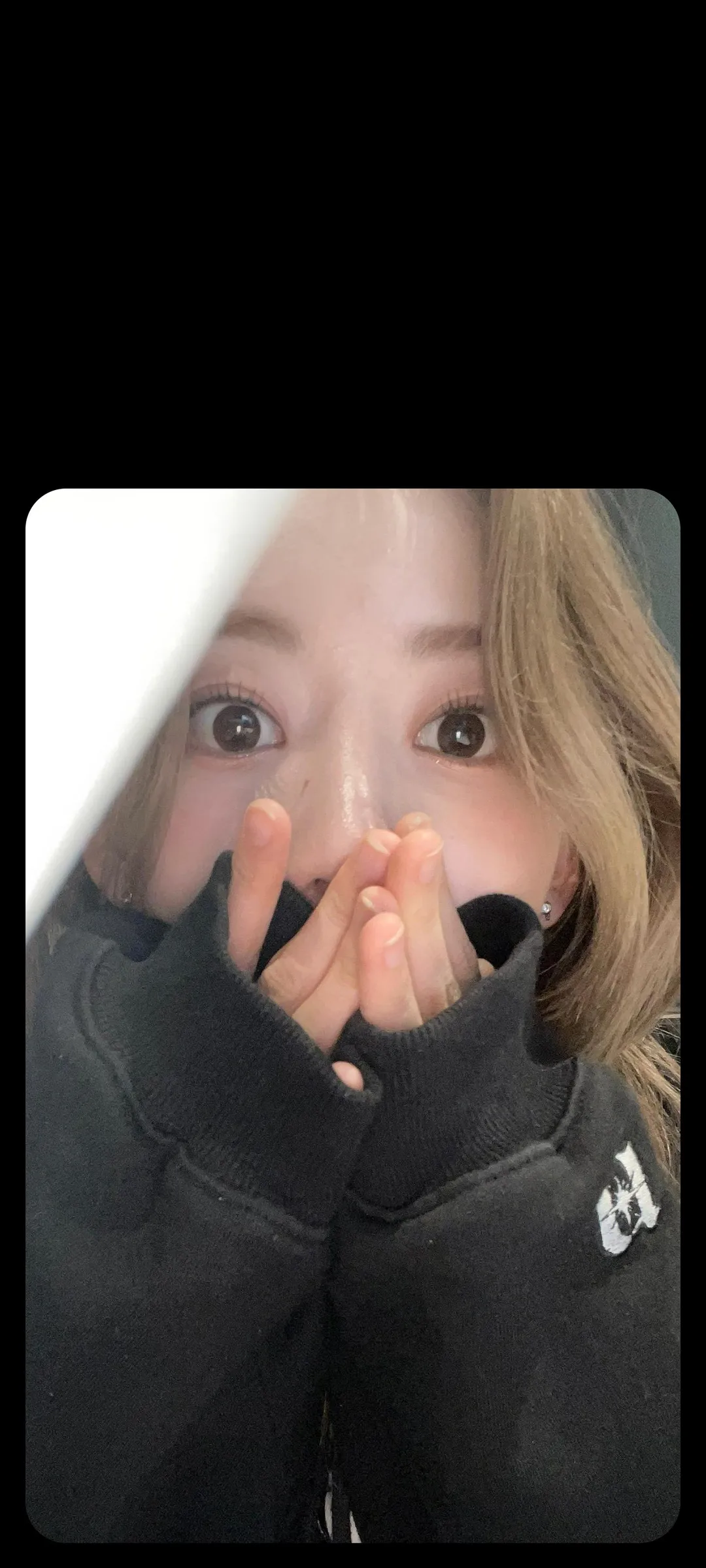 Fond d'écran de verrouillage mobile Sakura Miyawaki 4K HD télécharger — IZ*ONE, LE SSERAFIM