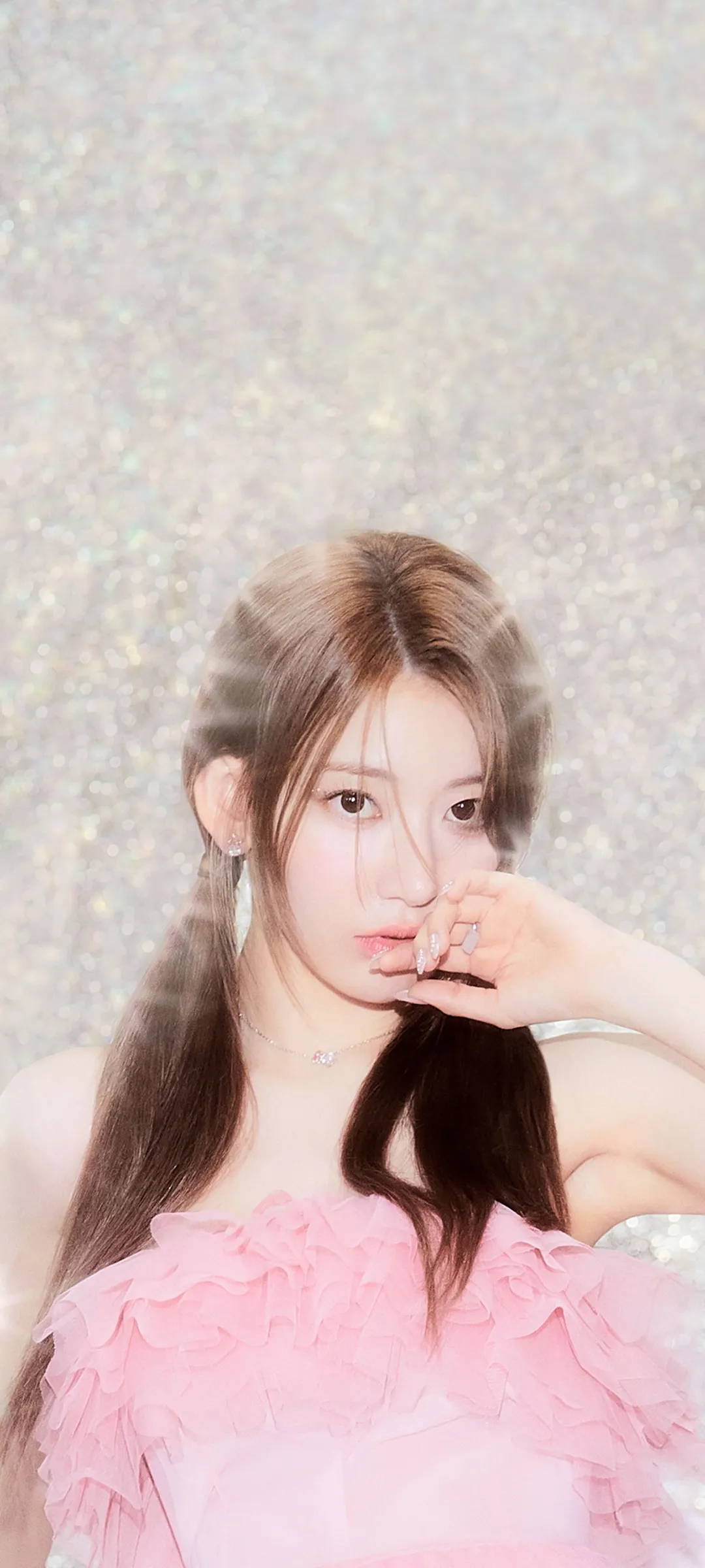 Fond d'écran de verrouillage mobile Sakura Miyawaki ANTIFRAGILE 4K HD télécharger — IZ*ONE, LE SSERAFIM