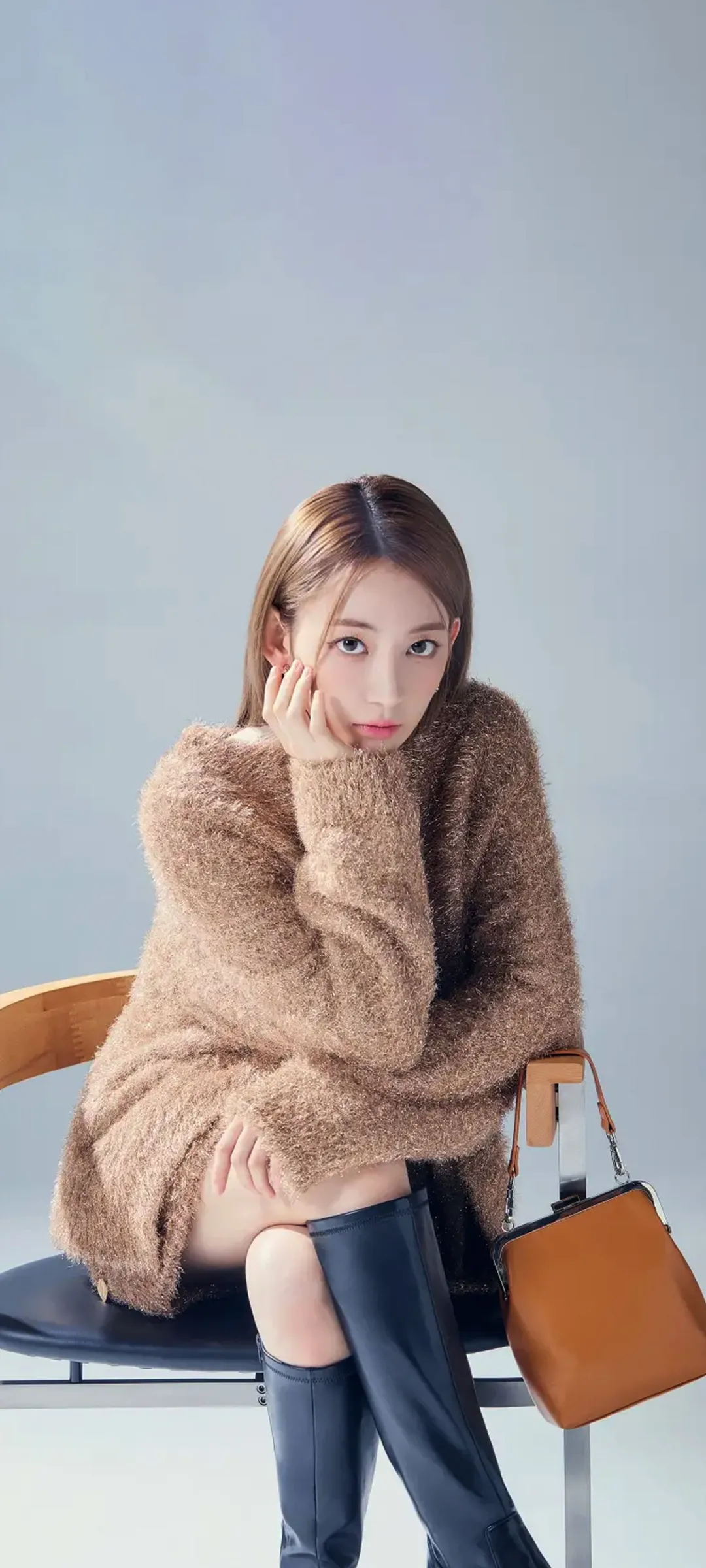 Fond d'écran de verrouillage mobile Sakura Miyawaki 4K HD télécharger — IZ*ONE, LE SSERAFIM