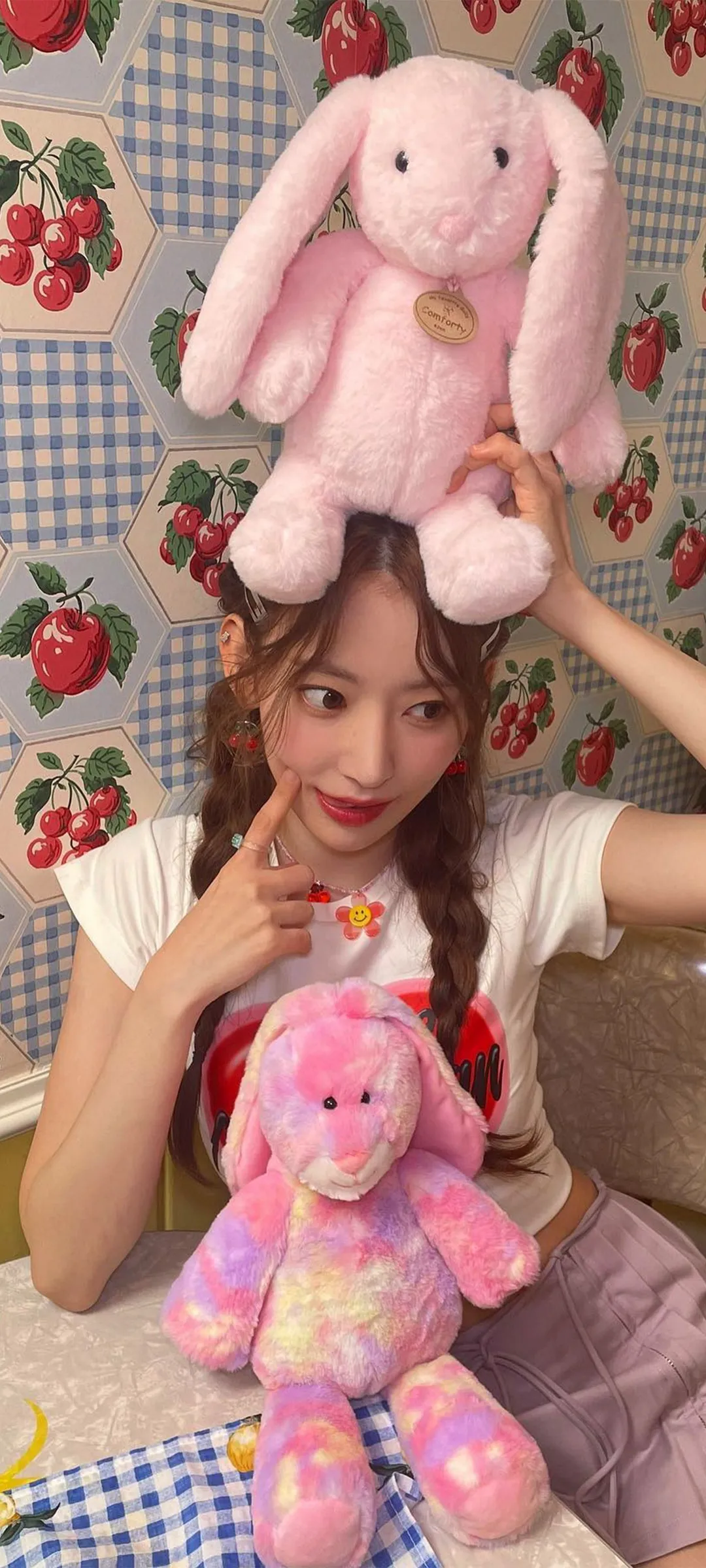 Sakura Miyawaki kilit ekranı telefon duvar kağıdı 4K HD i̇ndir — IZ*ONE, LE SSERAFIM