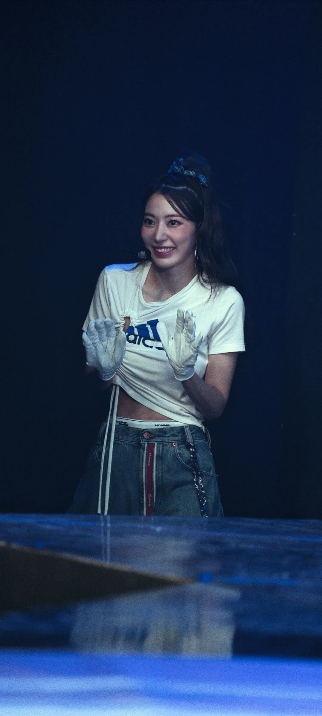 Fond d'écran de verrouillage mobile Sakura Miyawaki 4K HD télécharger — IZ*ONE, LE SSERAFIM