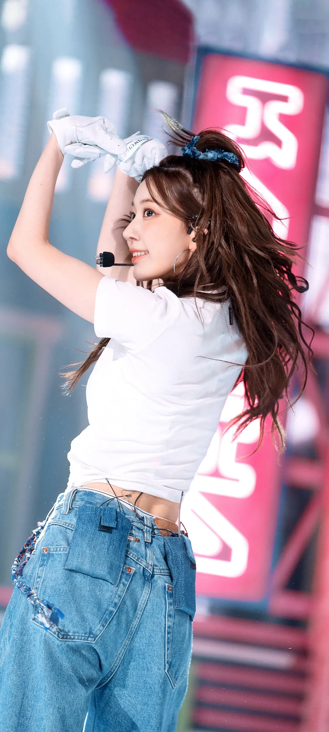 Fond d'écran de verrouillage mobile Sakura Miyawaki 4K HD télécharger — IZ*ONE, LE SSERAFIM