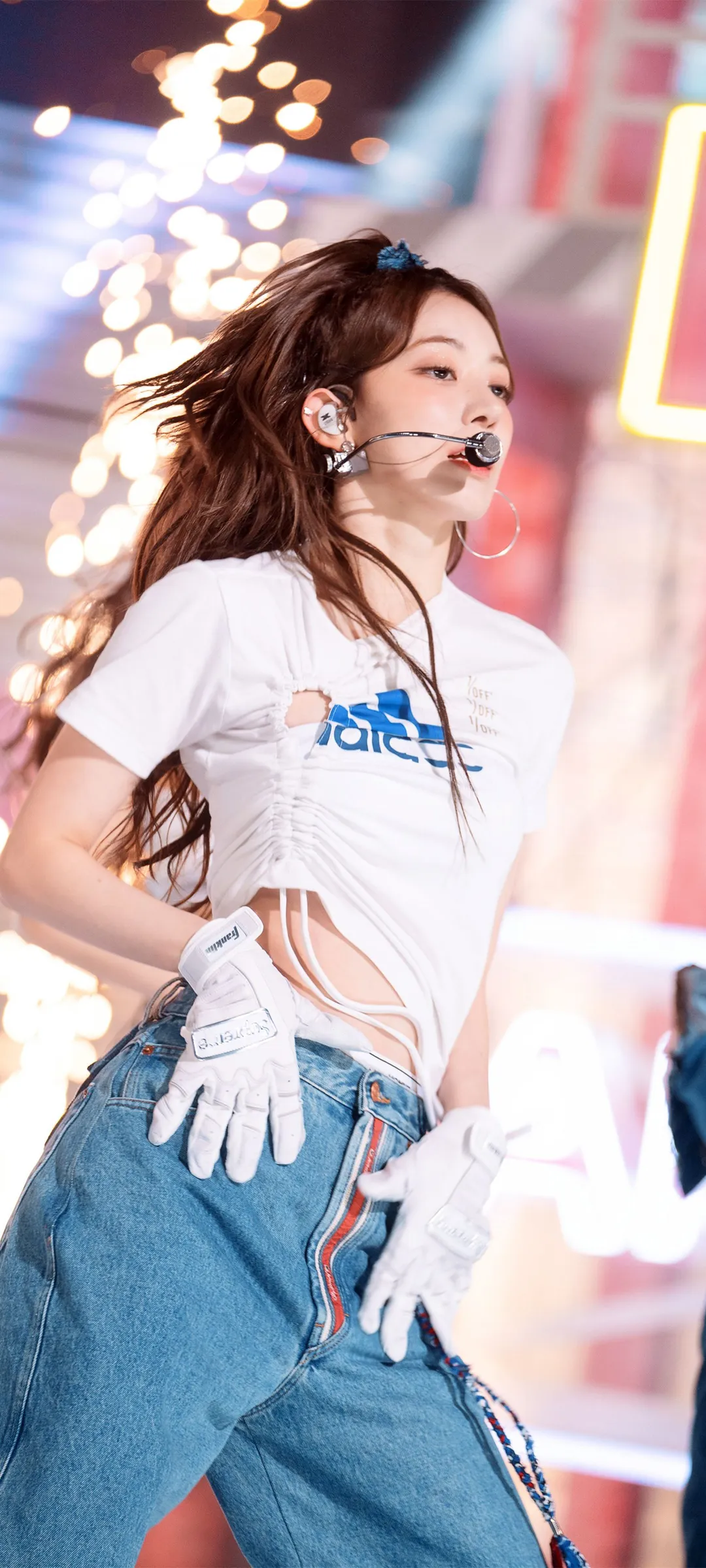 Fond d'écran de verrouillage mobile Sakura Miyawaki 4K HD télécharger — IZ*ONE, LE SSERAFIM