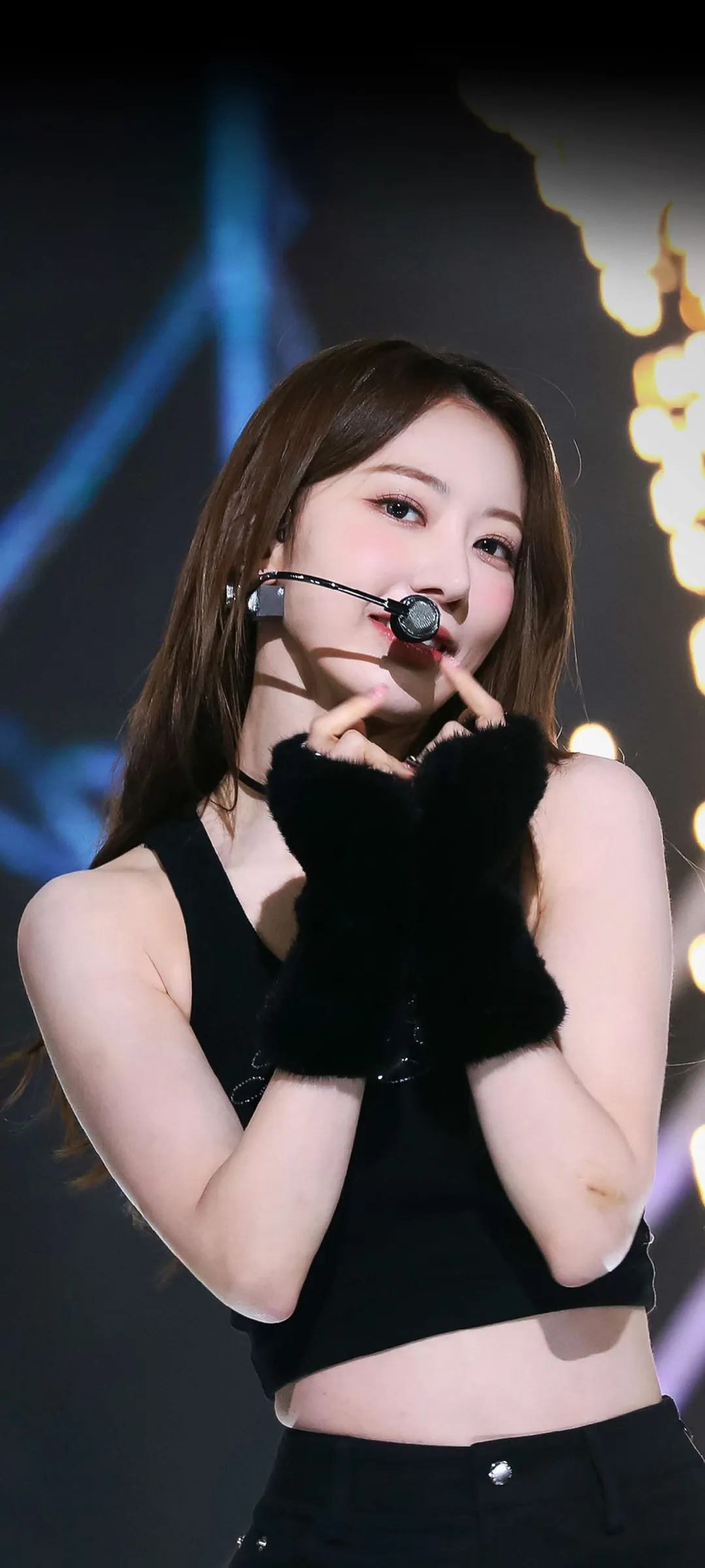Fond d'écran de verrouillage mobile Sakura Miyawaki 4K HD télécharger — IZ*ONE, LE SSERAFIM