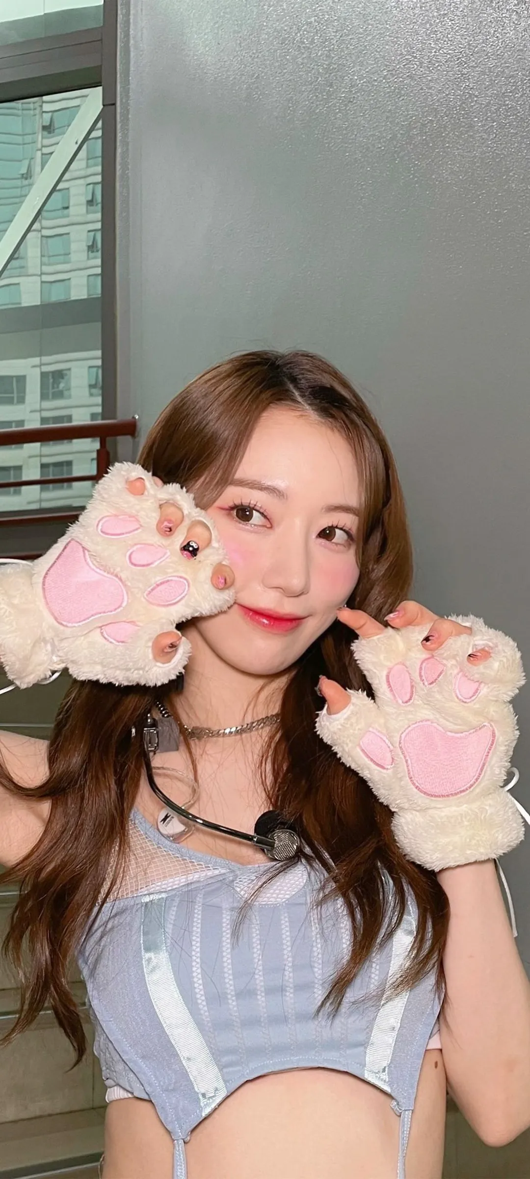 Fond d'écran de verrouillage mobile Sakura Miyawaki 4K HD télécharger — IZ*ONE, LE SSERAFIM