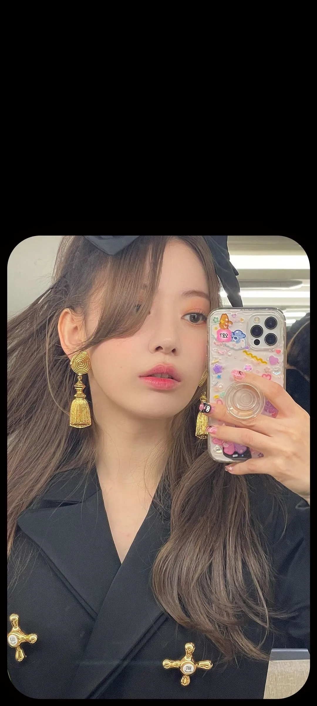 Fond d'écran de verrouillage mobile Sakura Miyawaki 4K HD télécharger — IZ*ONE, LE SSERAFIM