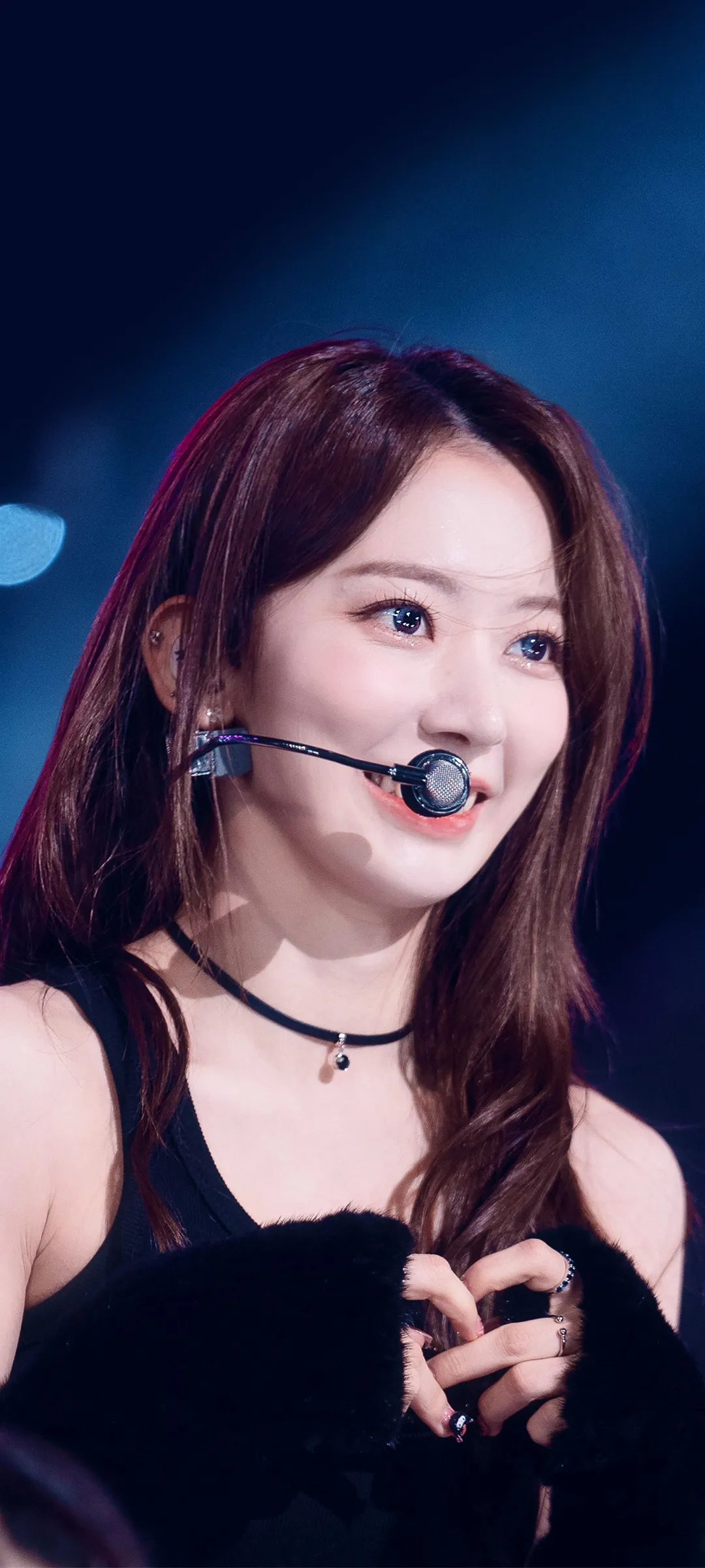 Fond d'écran de verrouillage mobile Sakura Miyawaki 4K HD télécharger — IZ*ONE, LE SSERAFIM