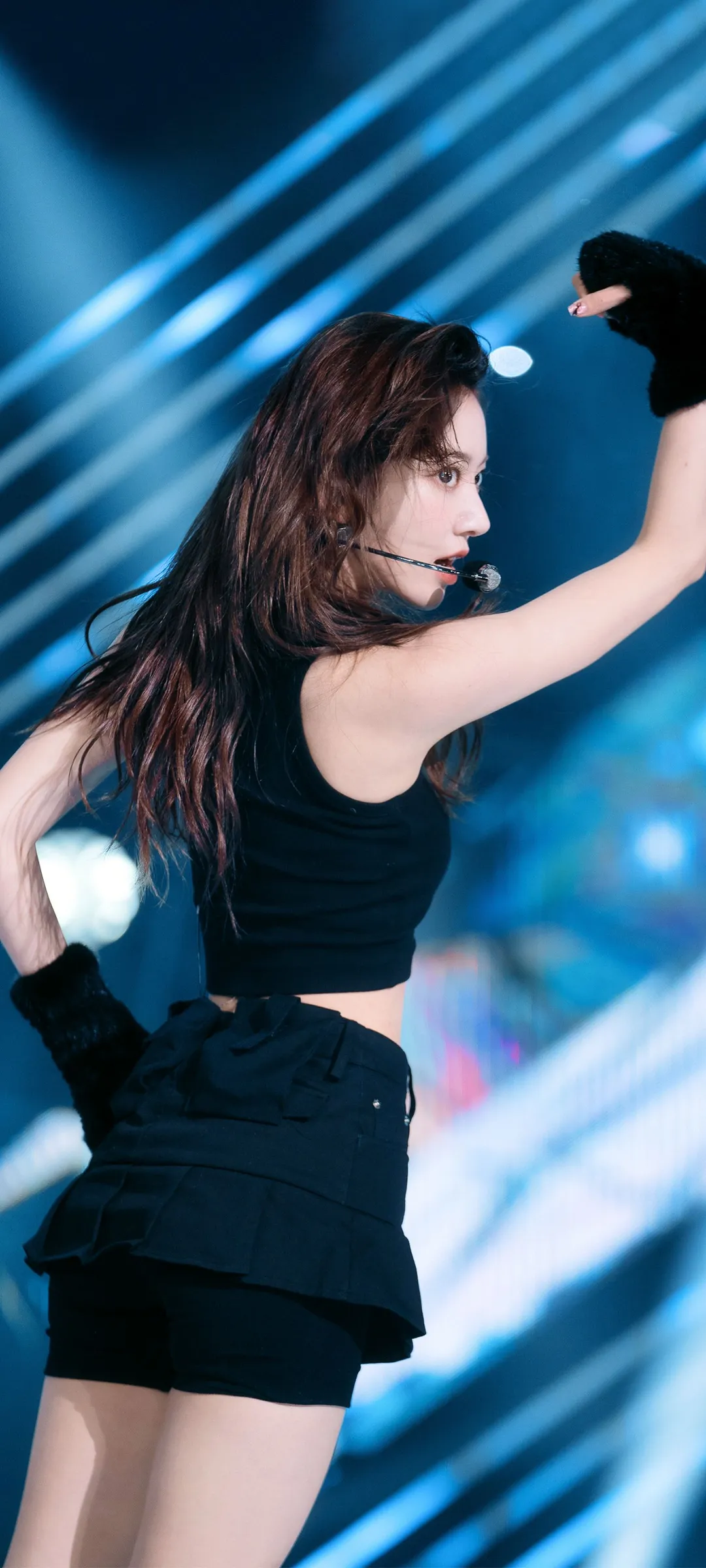 Fond d'écran de verrouillage mobile Sakura Miyawaki 4K HD télécharger — IZ*ONE, LE SSERAFIM