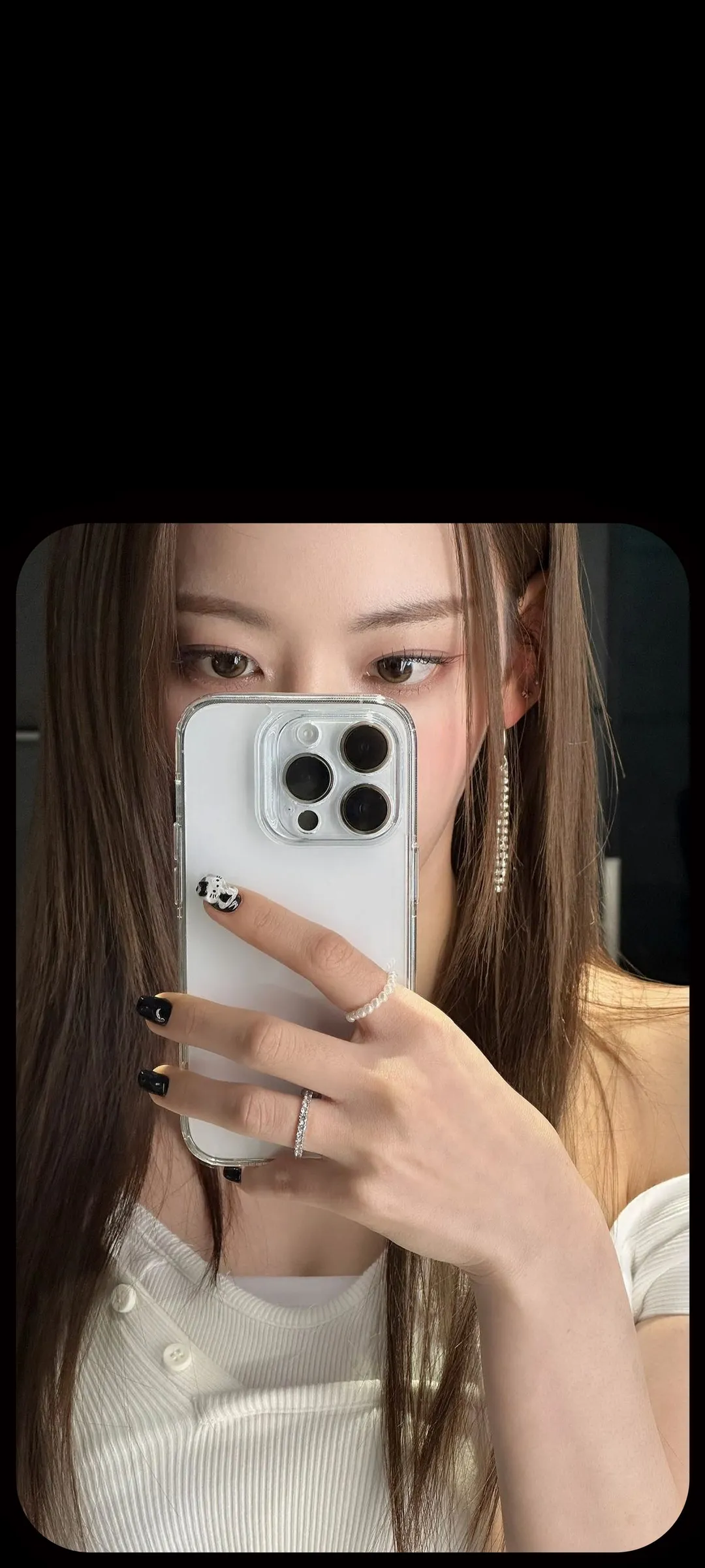 Fond d'écran de verrouillage mobile Sakura Miyawaki 4K HD télécharger — IZ*ONE, LE SSERAFIM