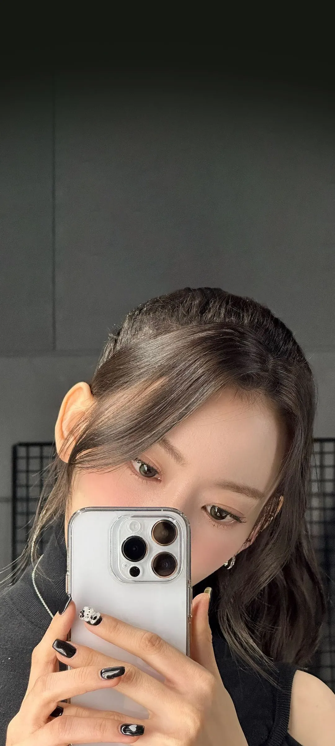 Fond d'écran de verrouillage mobile Sakura Miyawaki 4K HD télécharger — IZ*ONE, LE SSERAFIM