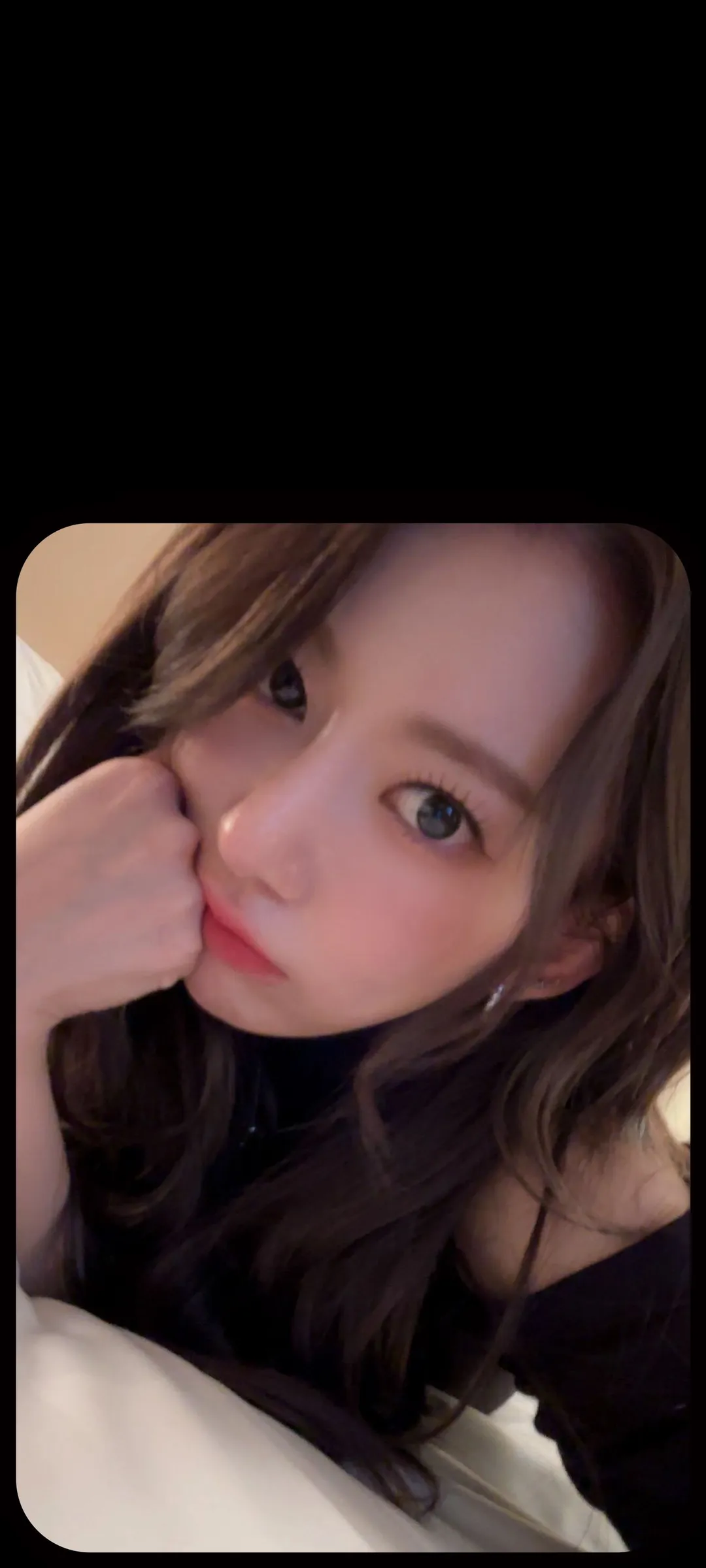 Fond d'écran de verrouillage mobile Sakura Miyawaki 4K HD télécharger — IZ*ONE, LE SSERAFIM