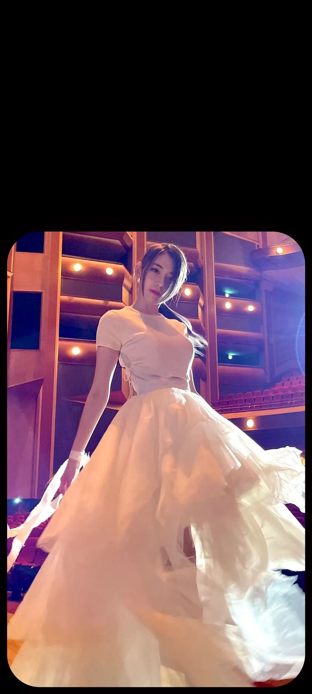 Fond d'écran de verrouillage mobile Sakura Miyawaki 4K HD télécharger — IZ*ONE, LE SSERAFIM