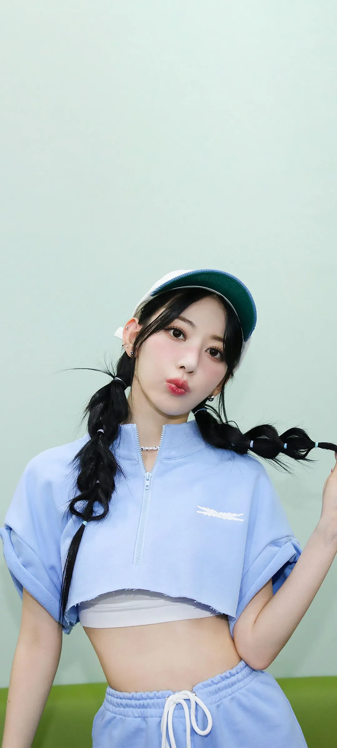 Fond d'écran de verrouillage mobile Sakura Miyawaki UNFORGIVEN 4K HD télécharger — IZ*ONE, LE SSERAFIM