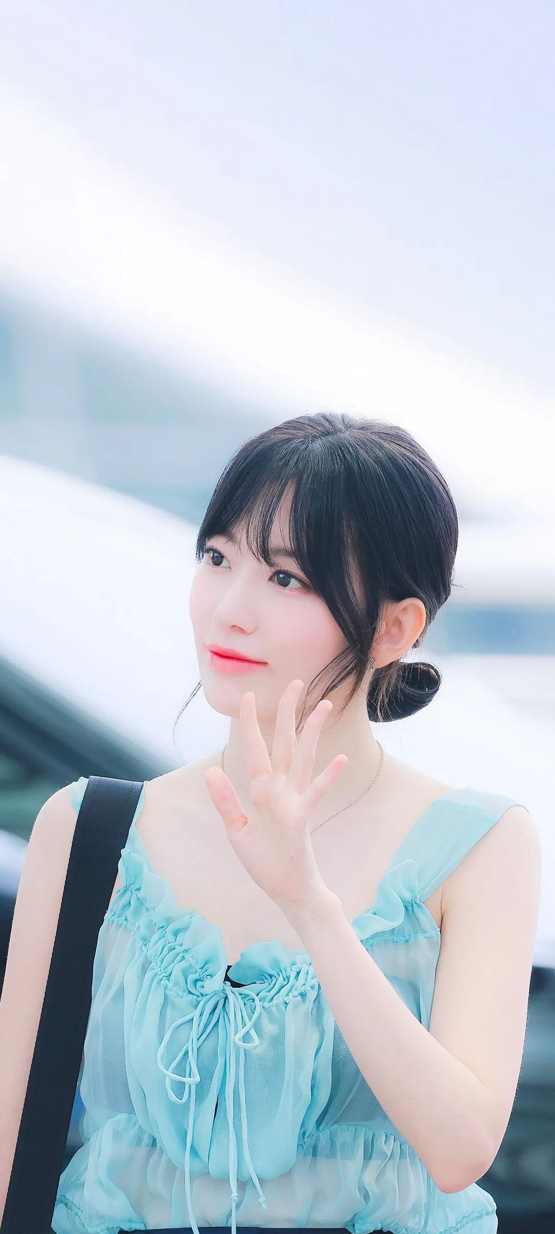 Fond d'écran de verrouillage mobile Sakura Miyawaki 4K HD télécharger — IZ*ONE, LE SSERAFIM