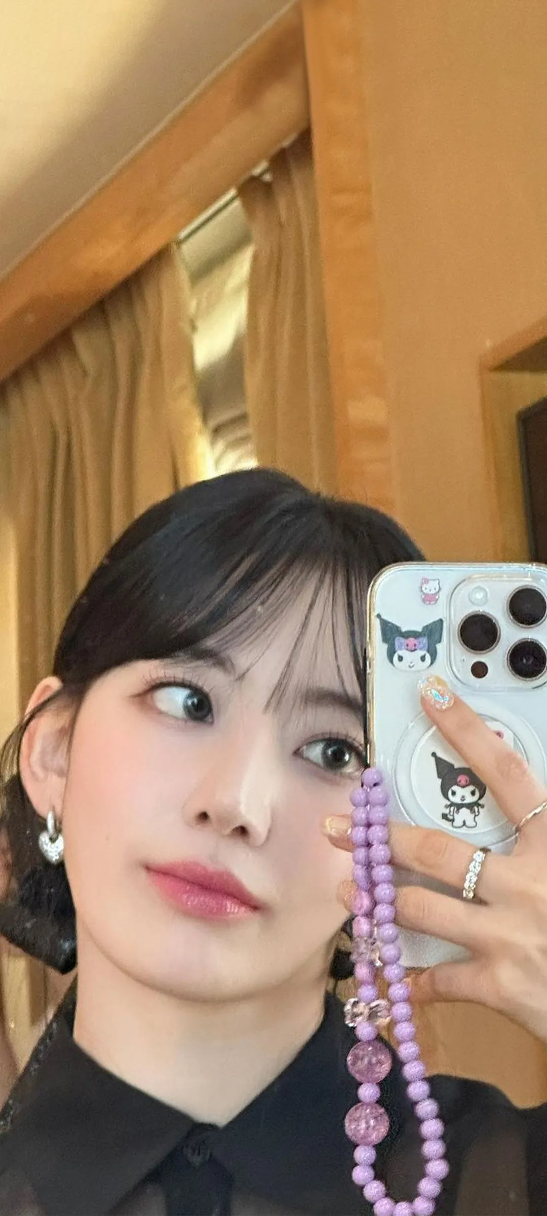 Fond d'écran de verrouillage mobile Sakura Miyawaki 4K HD télécharger — IZ*ONE, LE SSERAFIM