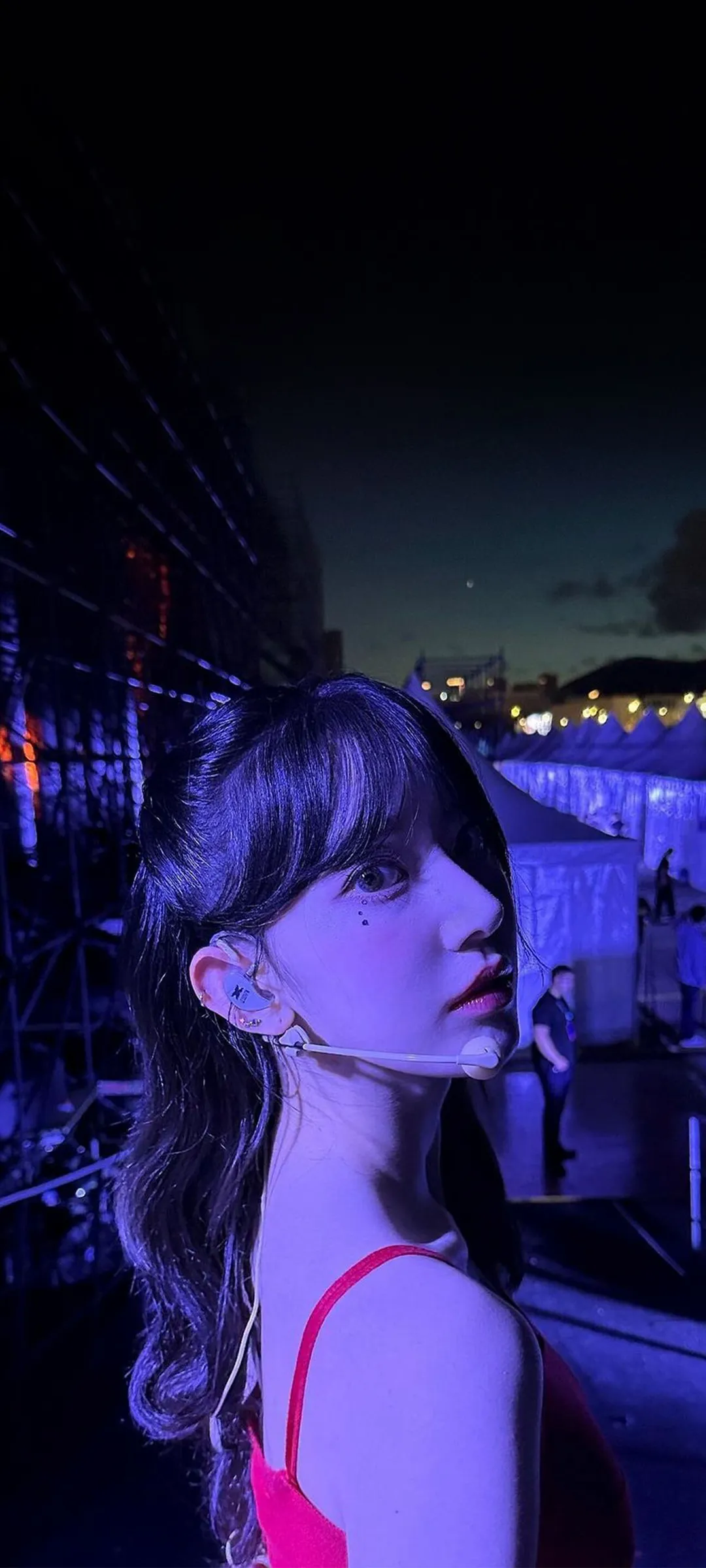 Fond d'écran de verrouillage mobile Sakura Miyawaki 4K HD télécharger — IZ*ONE, LE SSERAFIM