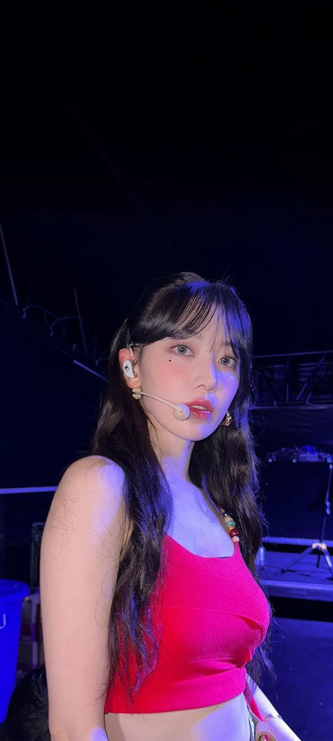 Fond d'écran de verrouillage mobile Sakura Miyawaki 4K HD télécharger — IZ*ONE, LE SSERAFIM