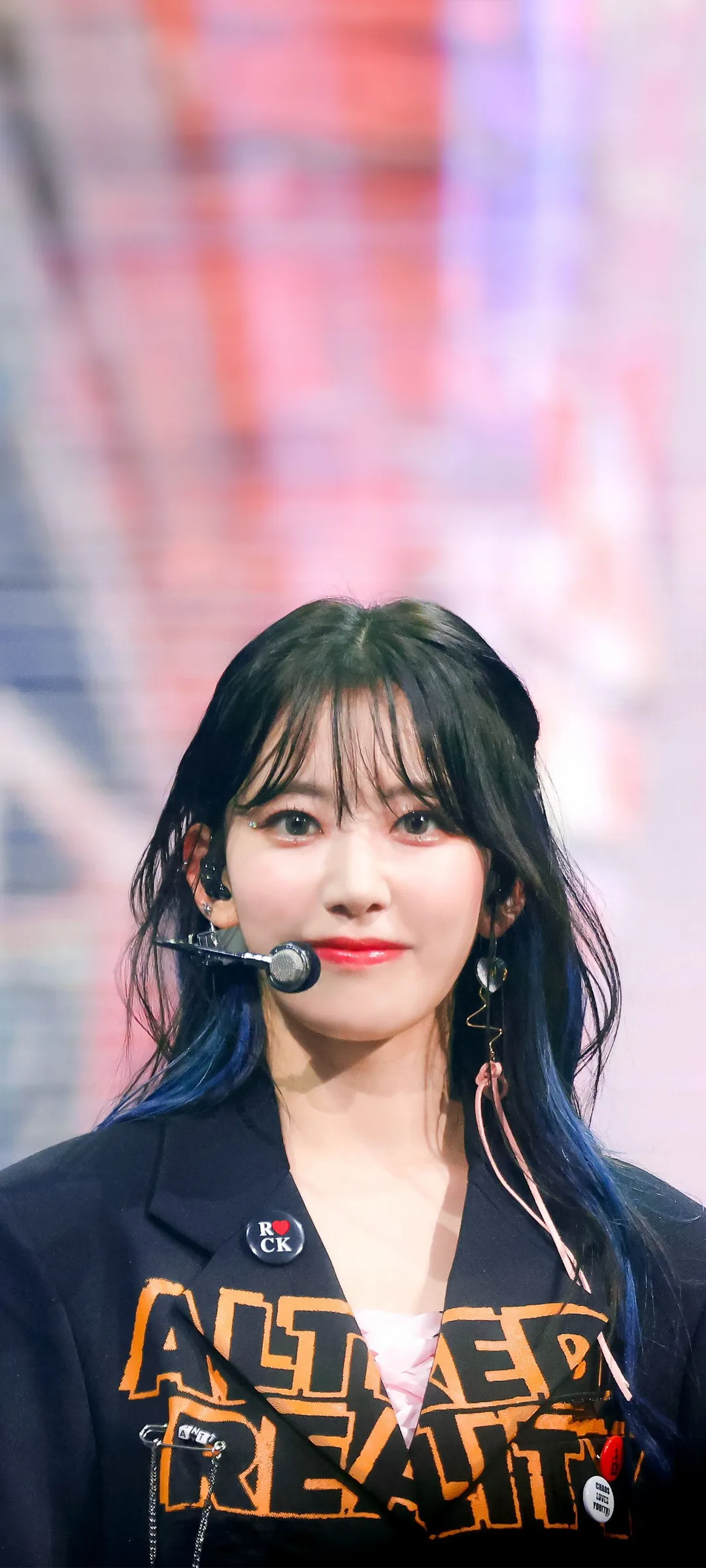 Fond d'écran de verrouillage mobile Sakura Miyawaki 4K HD télécharger — IZ*ONE, LE SSERAFIM