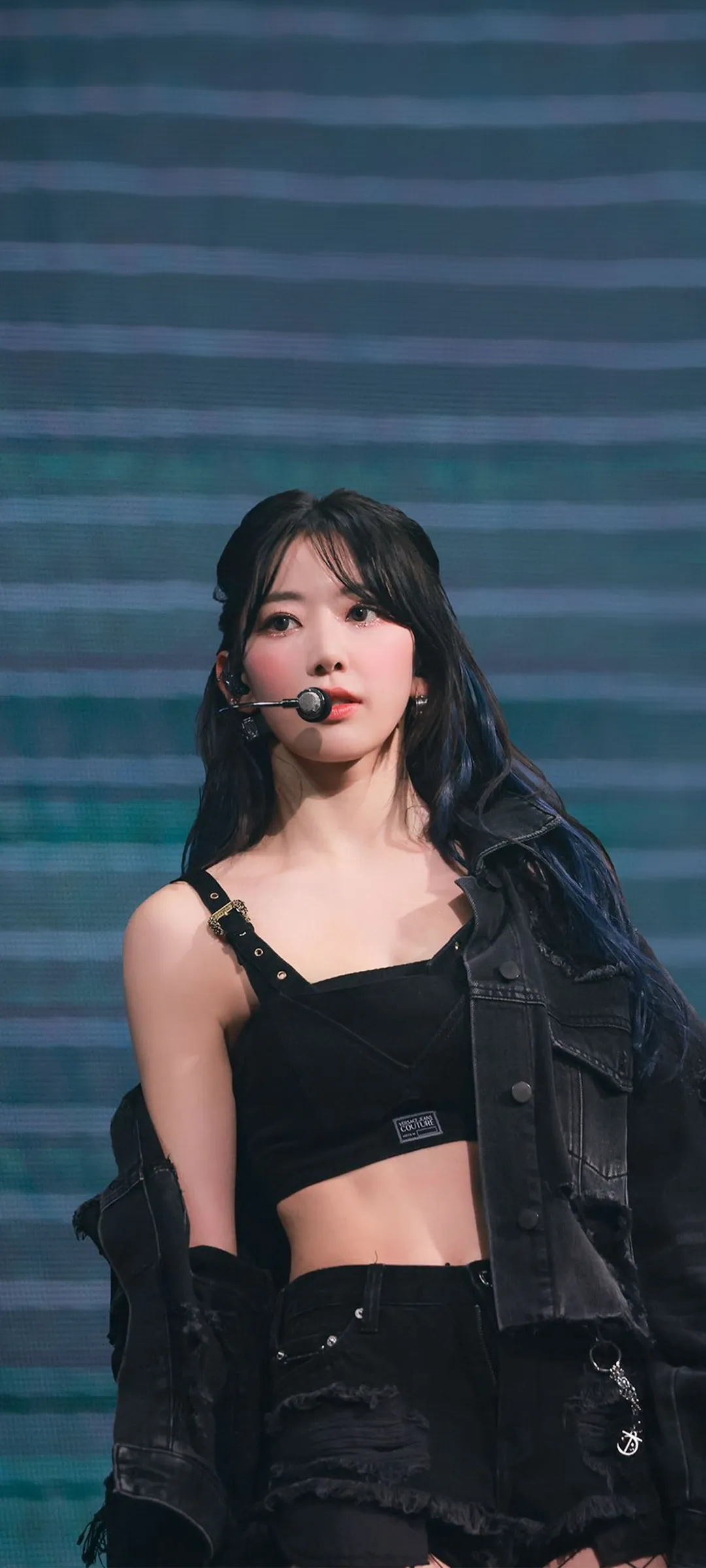Fond d'écran de verrouillage mobile Sakura Miyawaki 4K HD télécharger — IZ*ONE, LE SSERAFIM