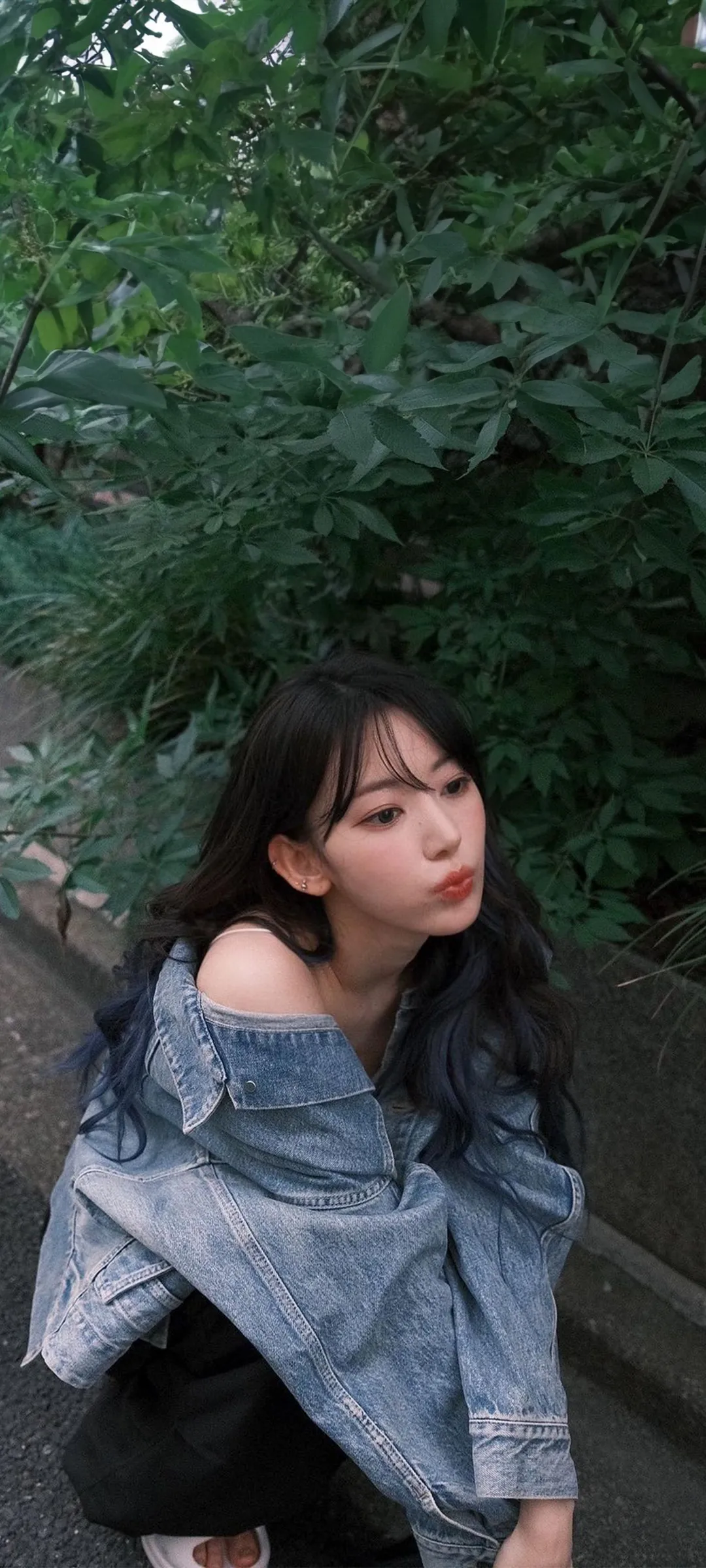 Fond d'écran de verrouillage mobile Sakura Miyawaki 4K HD télécharger — IZ*ONE, LE SSERAFIM