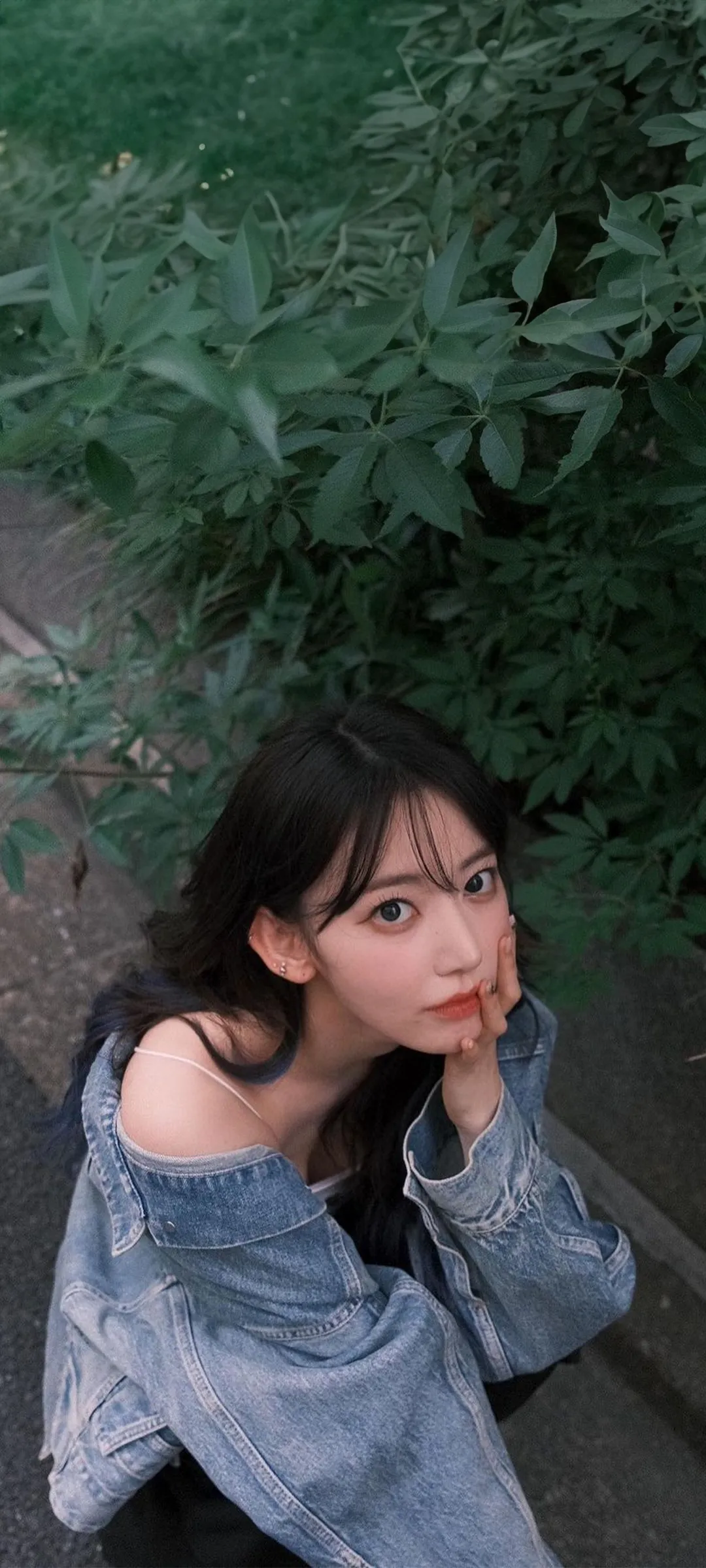 Fond d'écran de verrouillage mobile Sakura Miyawaki 4K HD télécharger — IZ*ONE, LE SSERAFIM