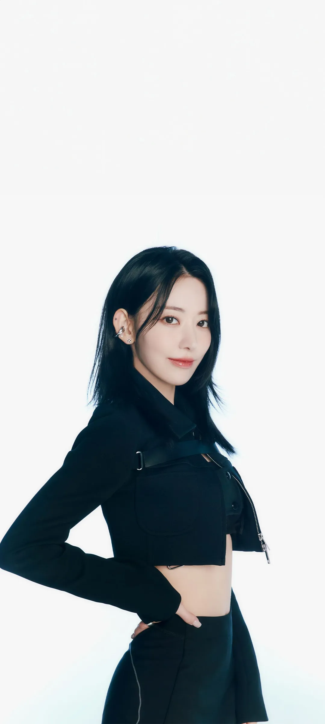 Fond d'écran de verrouillage mobile Sakura Miyawaki 4K HD télécharger — IZ*ONE, LE SSERAFIM