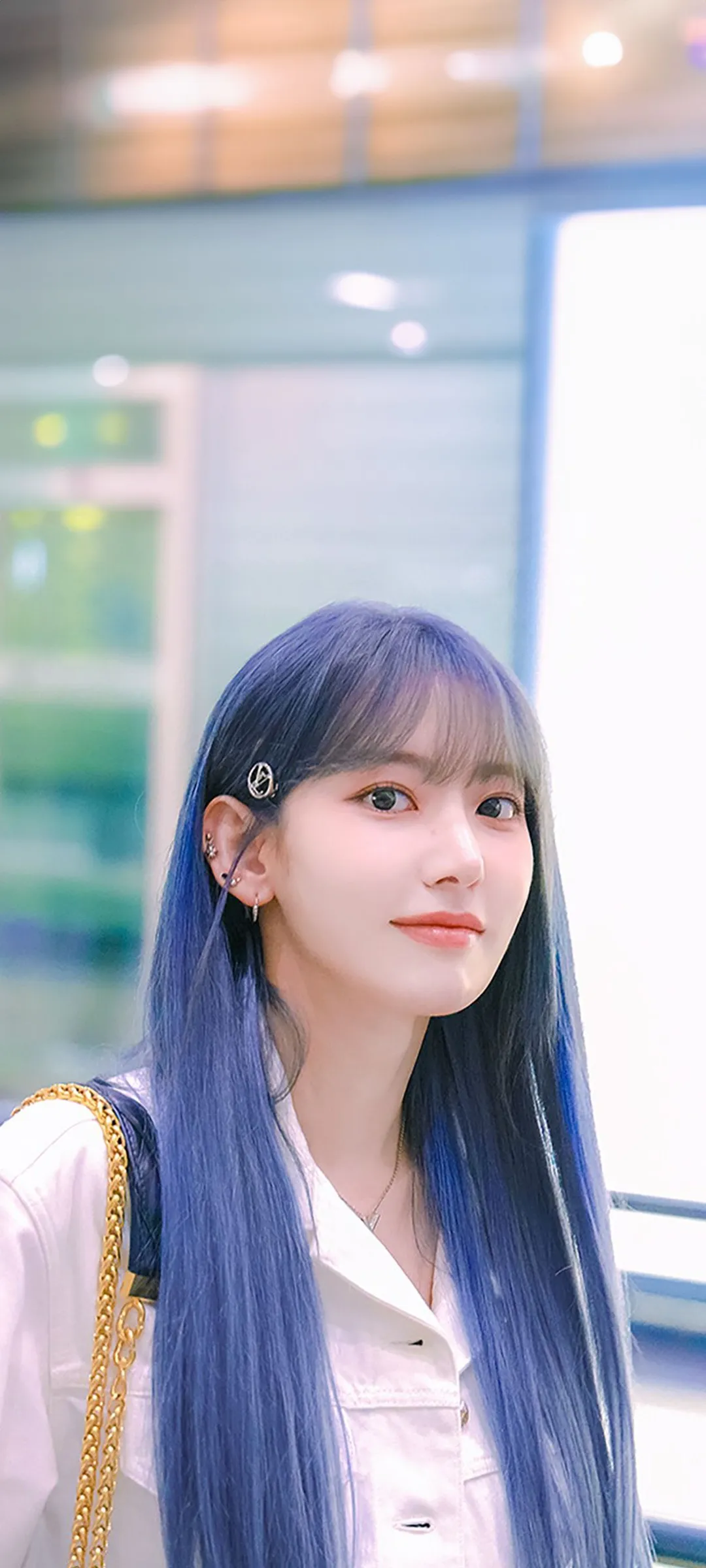 Fond d'écran de verrouillage mobile Sakura Miyawaki 4K HD télécharger — IZ*ONE, LE SSERAFIM