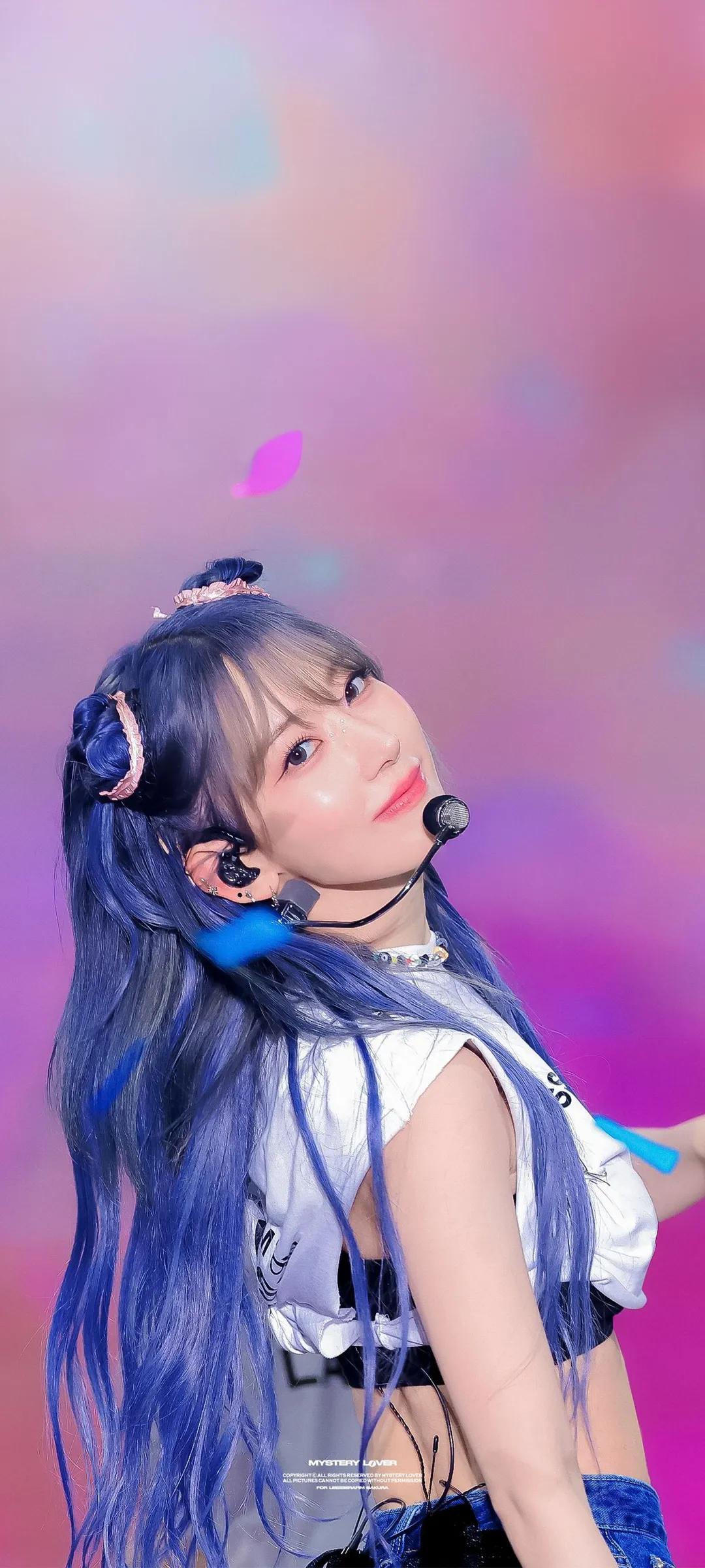Fond d'écran de verrouillage mobile Sakura Miyawaki 4K HD télécharger — IZ*ONE, LE SSERAFIM