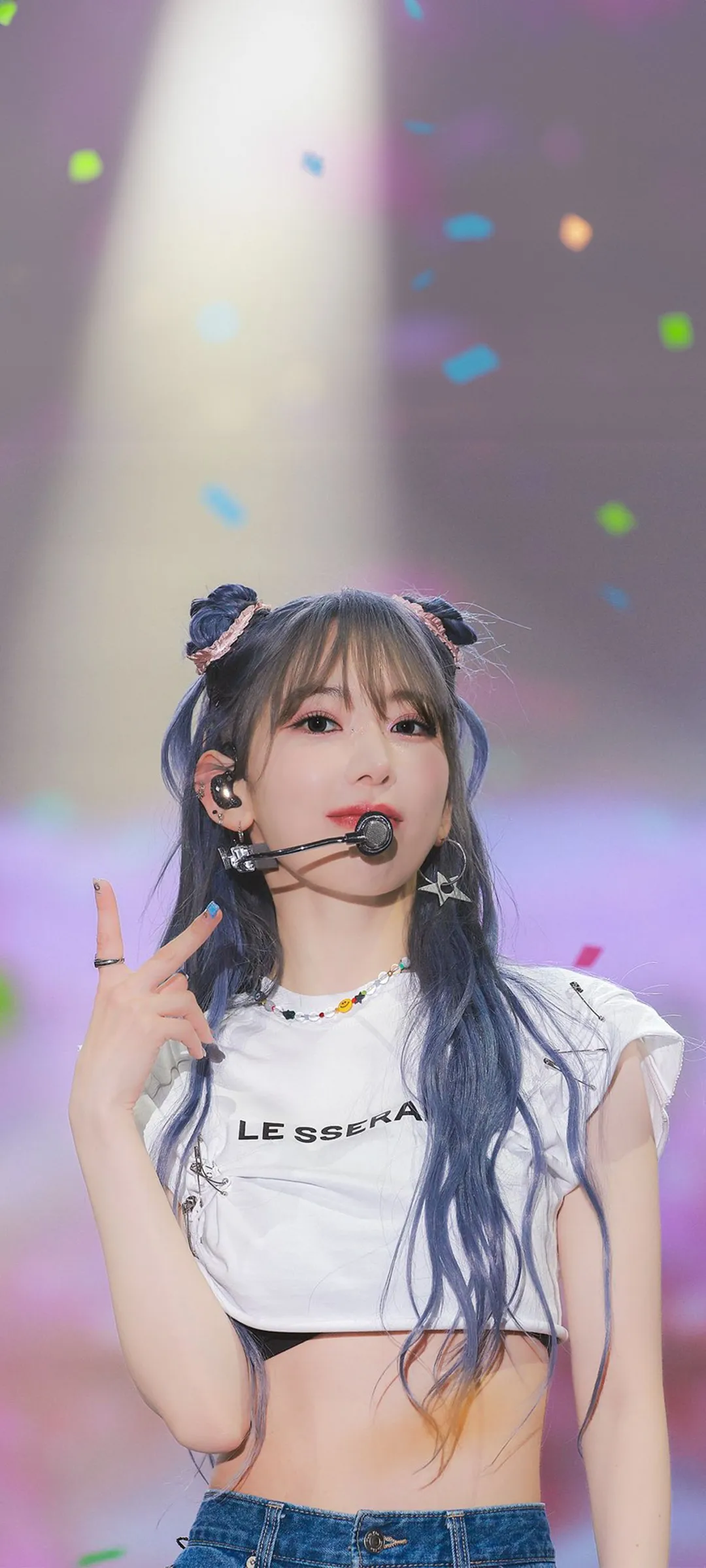 Fond d'écran de verrouillage mobile Sakura Miyawaki 4K HD télécharger — IZ*ONE, LE SSERAFIM