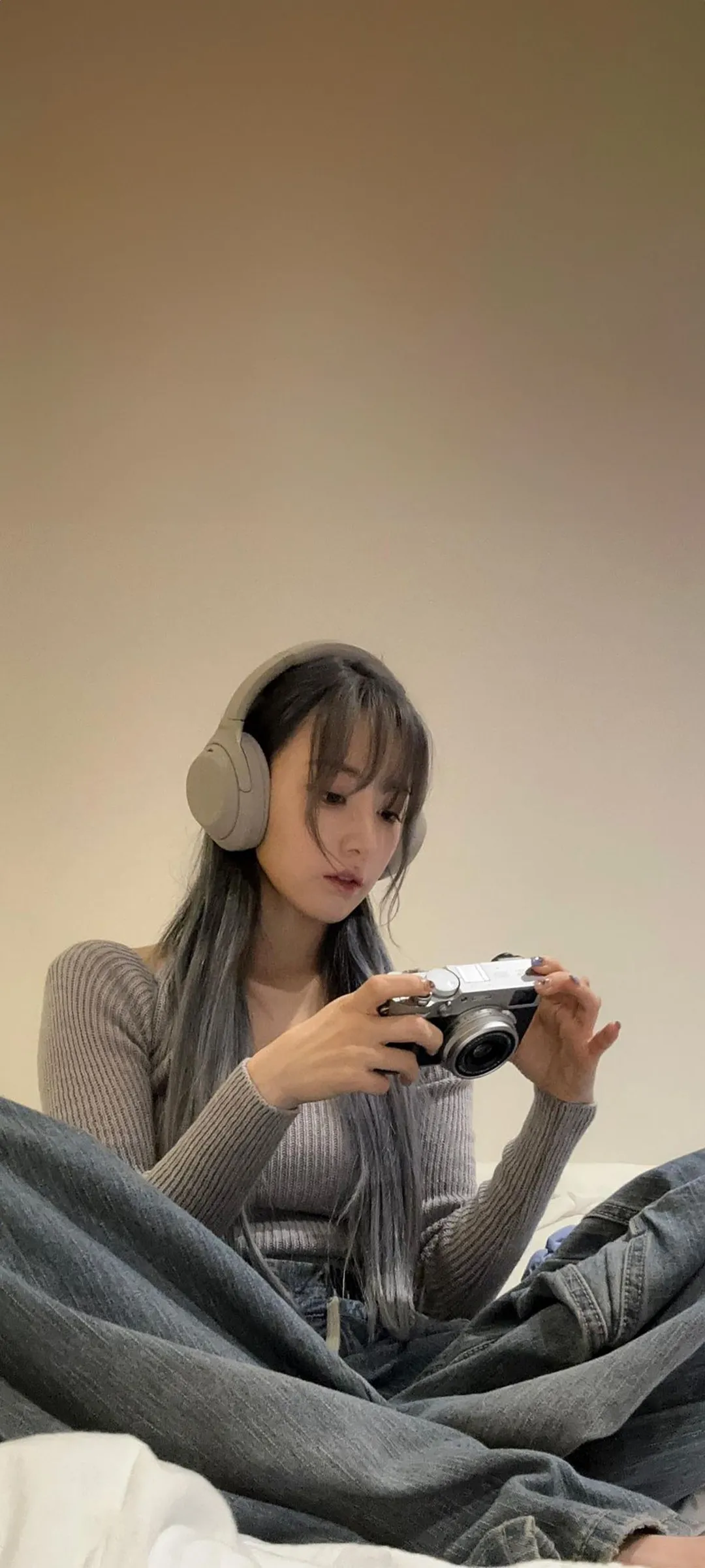 Fond d'écran de verrouillage mobile Sakura Miyawaki 4K HD télécharger — IZ*ONE, LE SSERAFIM