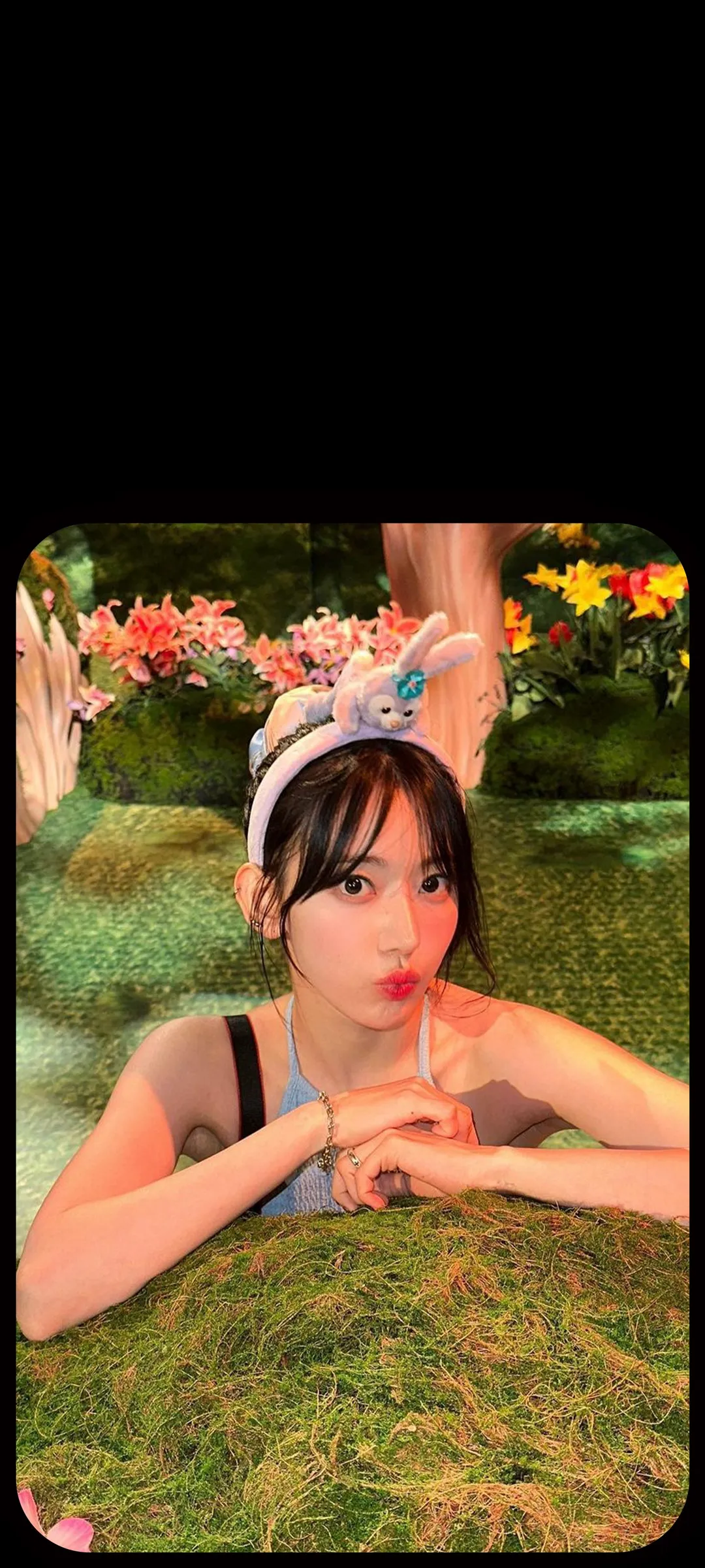 Fond d'écran de verrouillage mobile Sakura Miyawaki 4K HD télécharger — IZ*ONE, LE SSERAFIM