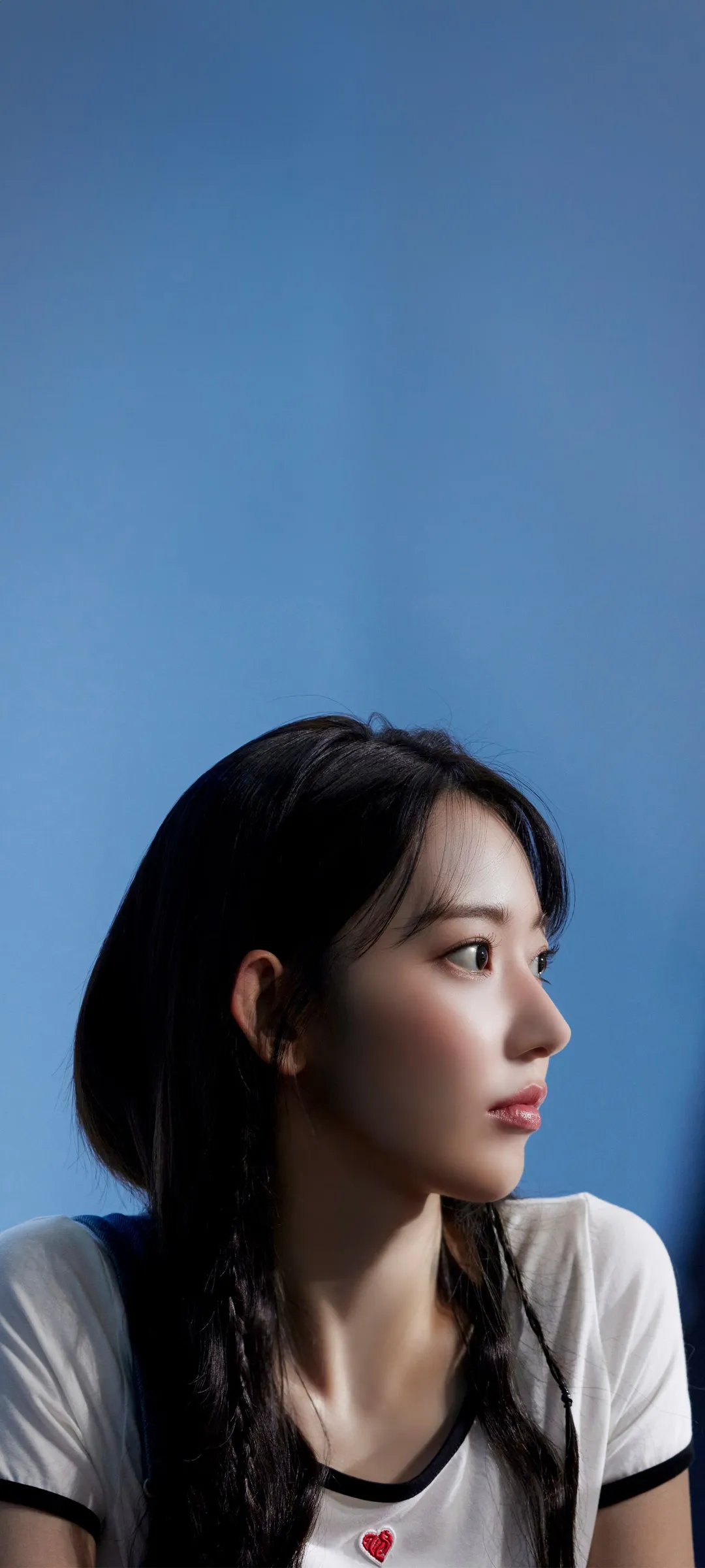 Fond d'écran de verrouillage mobile Sakura Miyawaki 4K HD télécharger — IZ*ONE, LE SSERAFIM