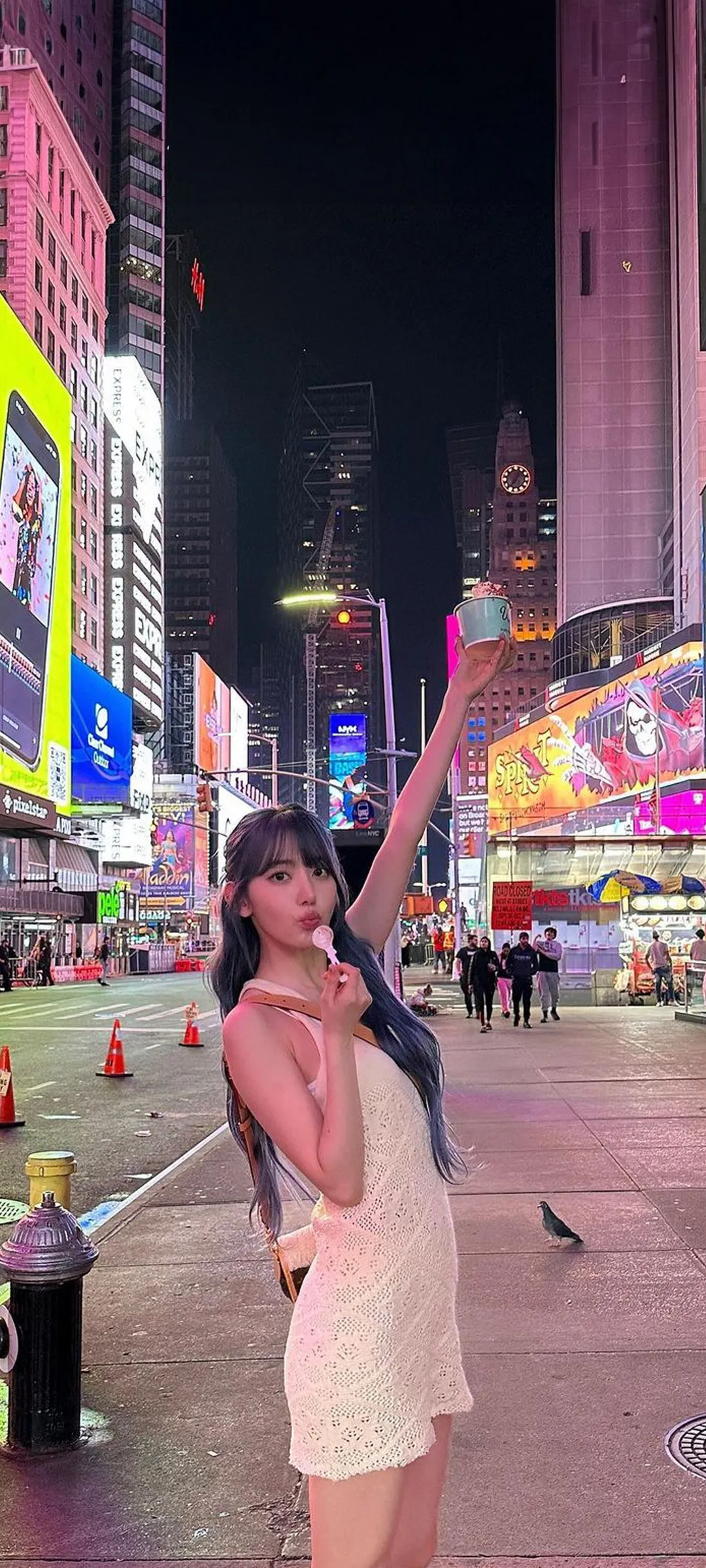 Fond d'écran de verrouillage mobile Sakura Miyawaki 4K HD télécharger — IZ*ONE, LE SSERAFIM