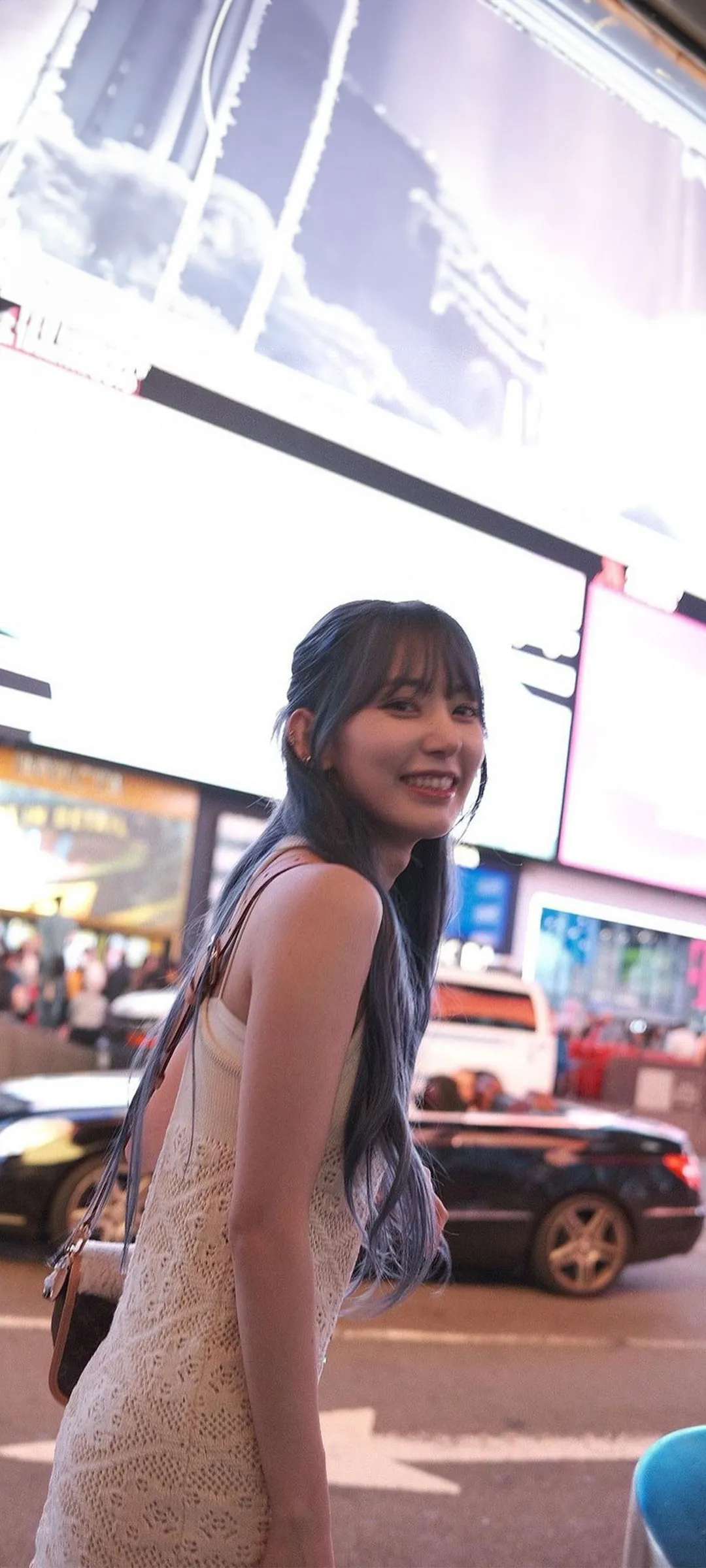 Fond d'écran de verrouillage mobile Sakura Miyawaki 4K HD télécharger — IZ*ONE, LE SSERAFIM