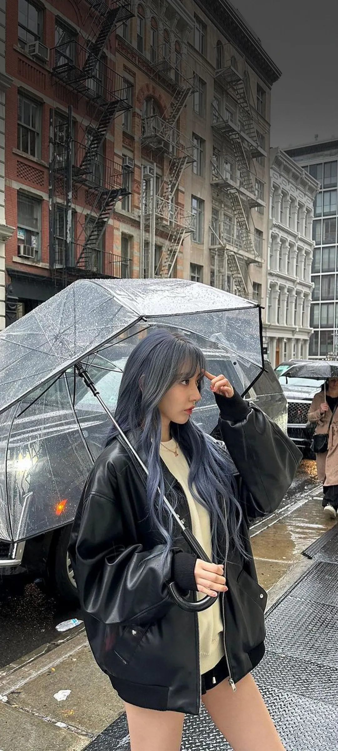 Fond d'écran de verrouillage mobile Sakura Miyawaki 4K HD télécharger — IZ*ONE, LE SSERAFIM