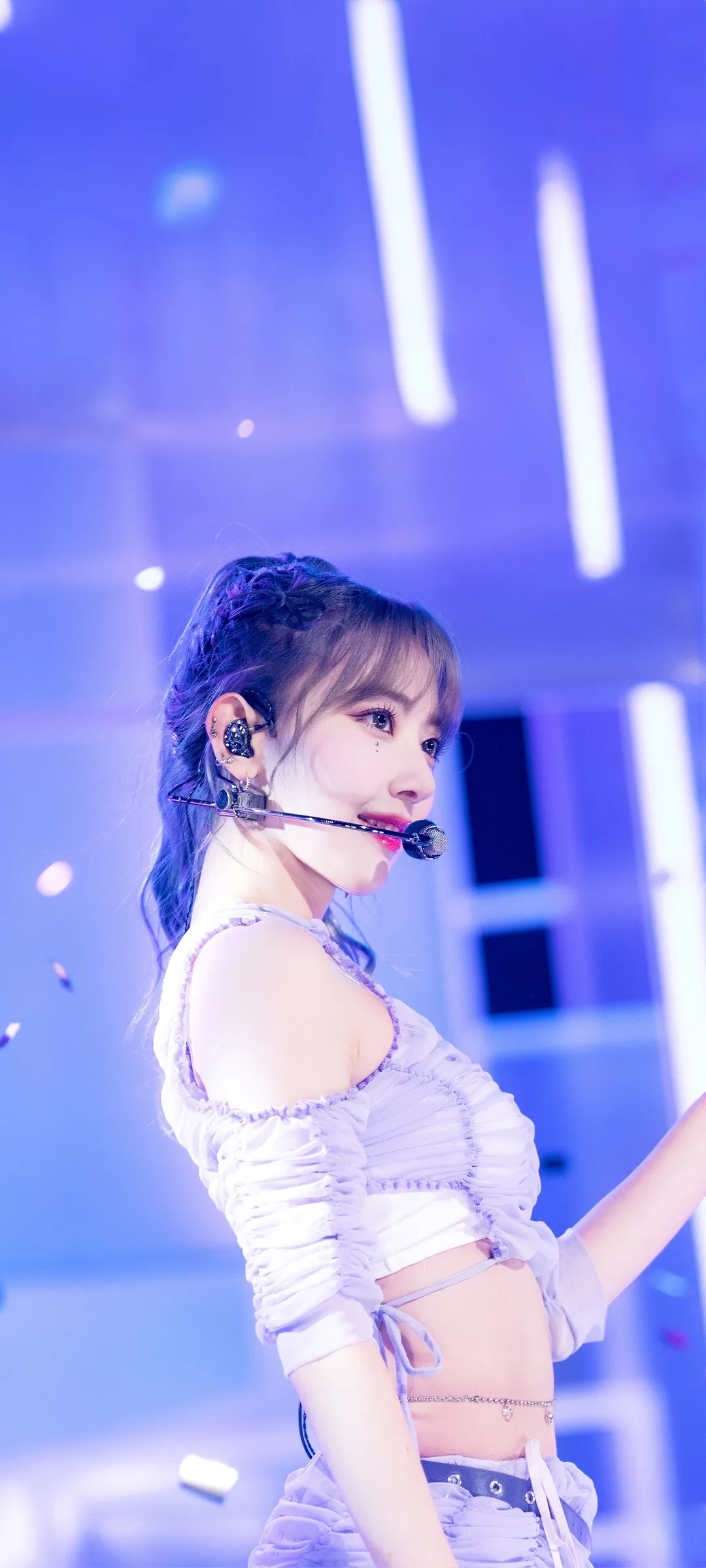 Fond d'écran de verrouillage mobile Sakura Miyawaki 4K HD télécharger — IZ*ONE, LE SSERAFIM