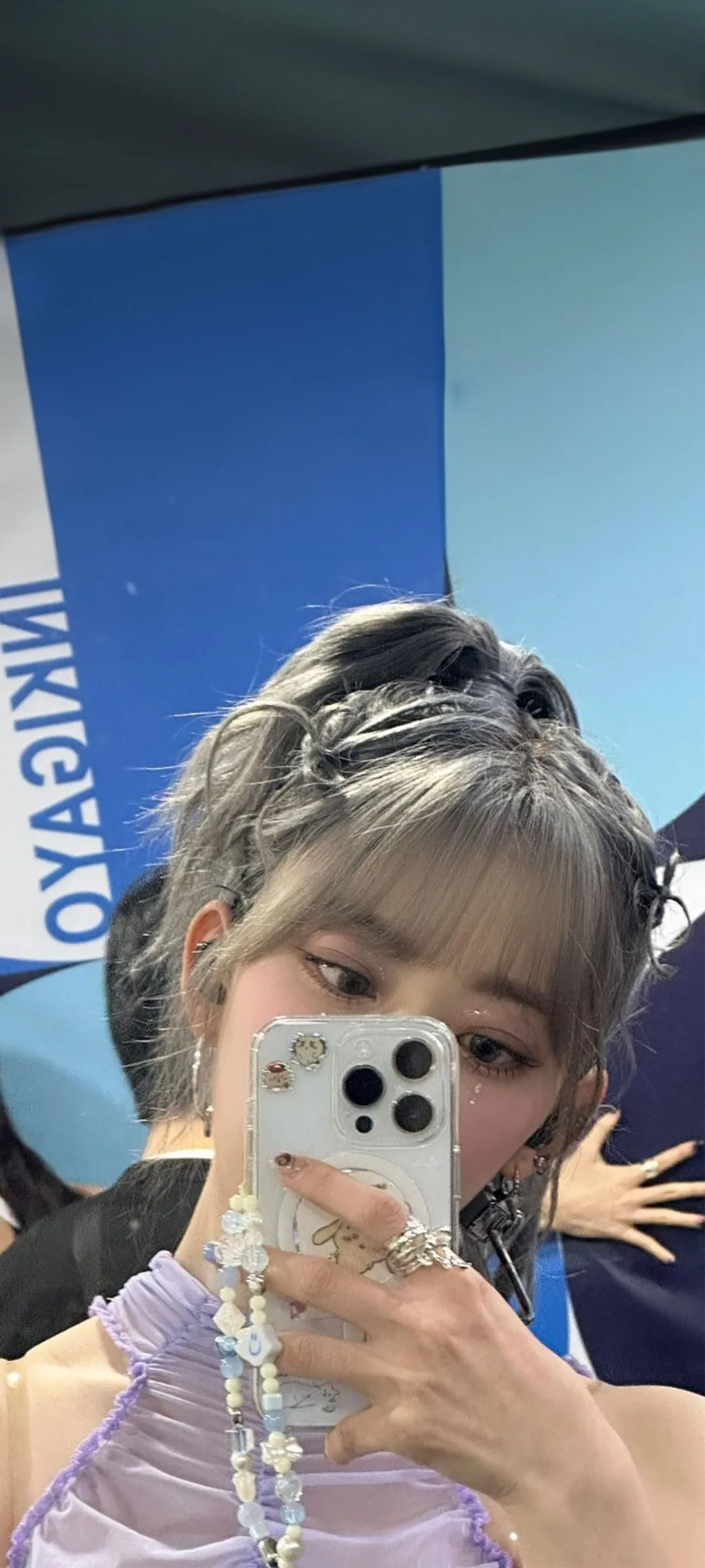 Fond d'écran de verrouillage mobile Sakura Miyawaki 4K HD télécharger — IZ*ONE, LE SSERAFIM