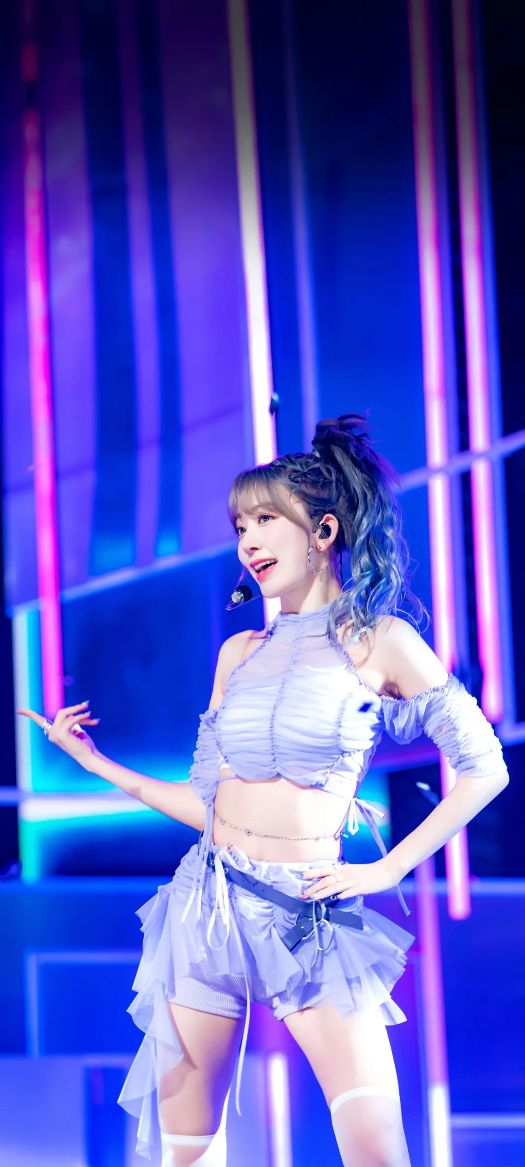 Fond d'écran de verrouillage mobile Sakura Miyawaki 4K HD télécharger — IZ*ONE, LE SSERAFIM