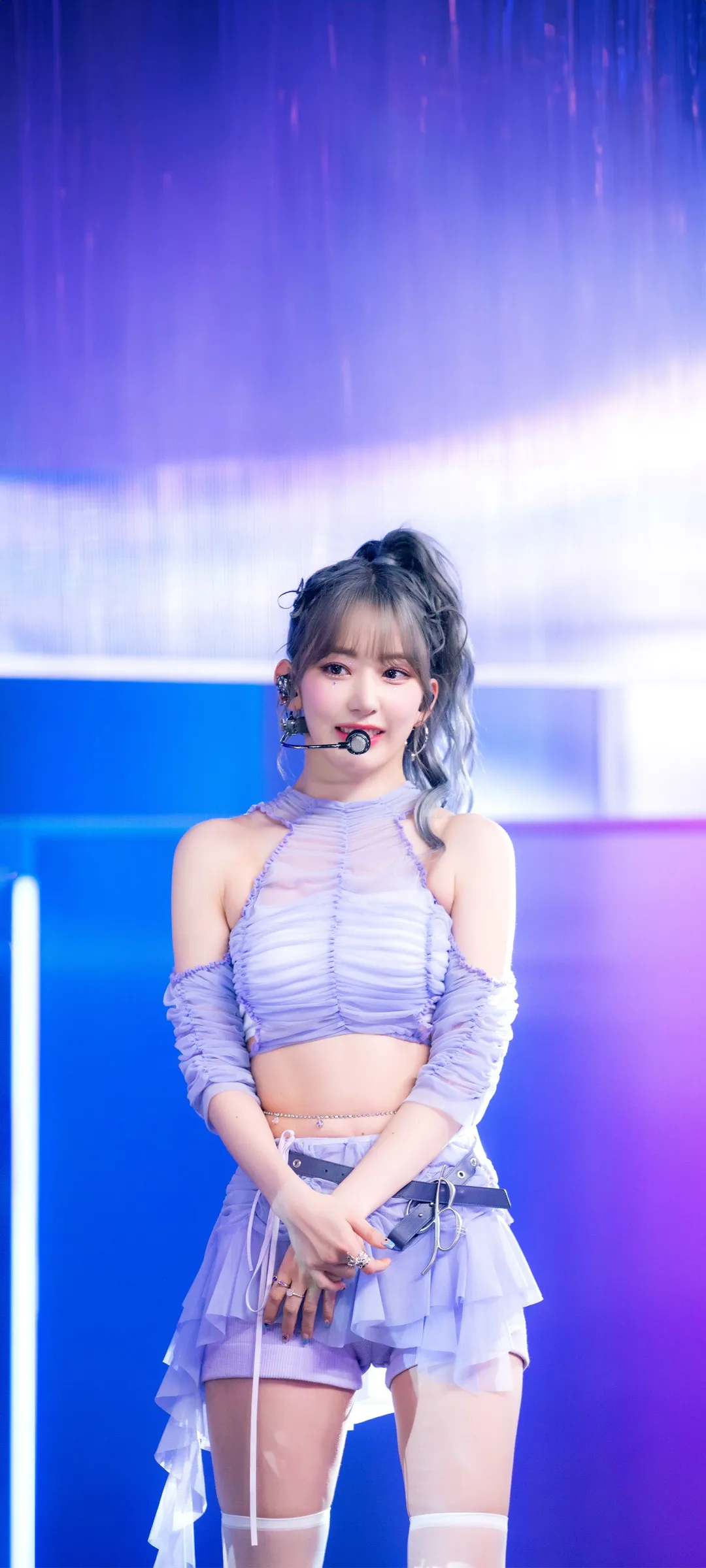 Fond d'écran de verrouillage mobile Sakura Miyawaki 4K HD télécharger — IZ*ONE, LE SSERAFIM