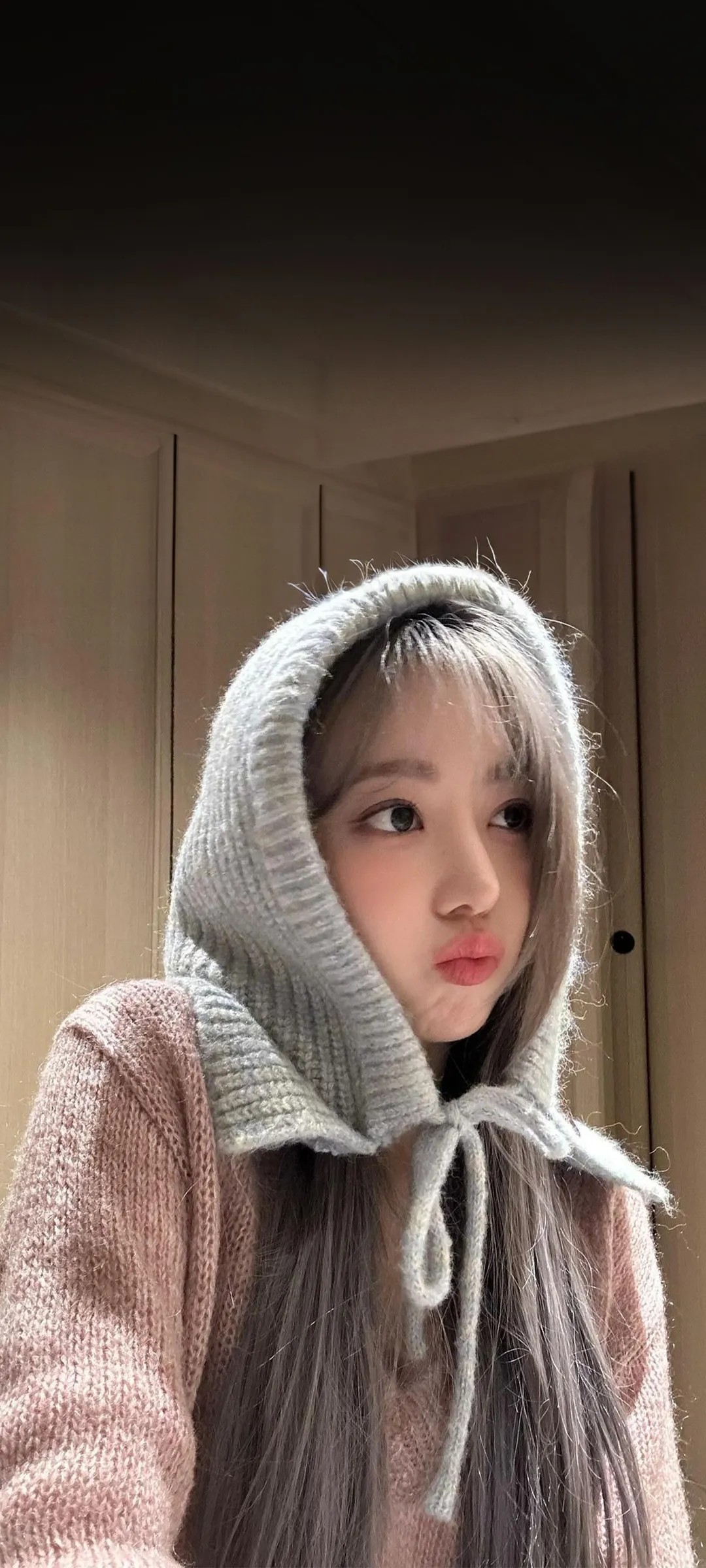Fond d'écran de verrouillage mobile Sakura Miyawaki 4K HD télécharger — IZ*ONE, LE SSERAFIM